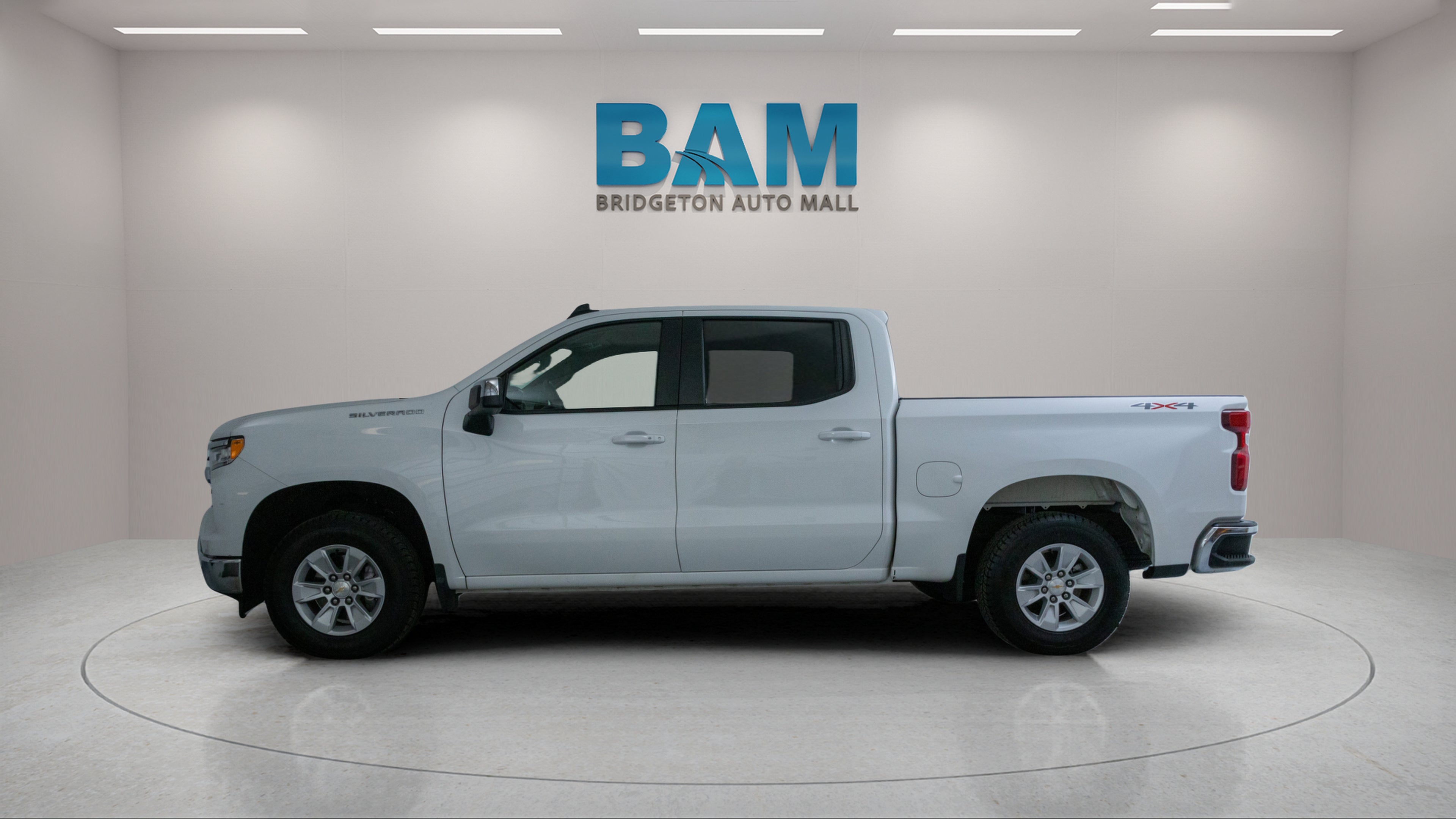 2025 Chevrolet Silverado 1500 4WD Crew Cab Standard Bed LT