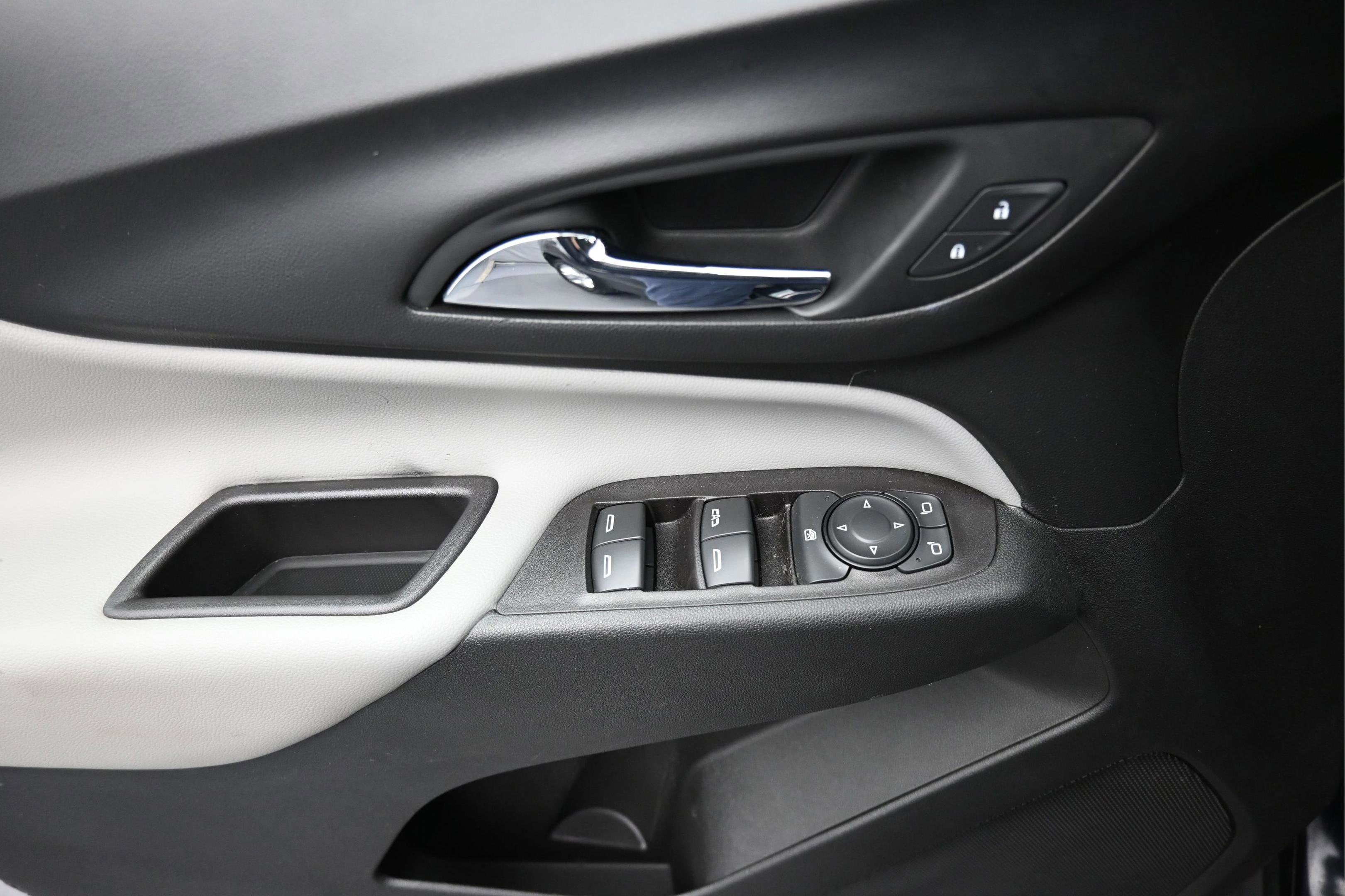 2021 Chevrolet Equinox AWD LS