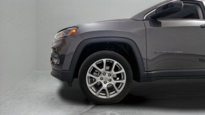 2022 Jeep Compass Latitude Lux 4x4