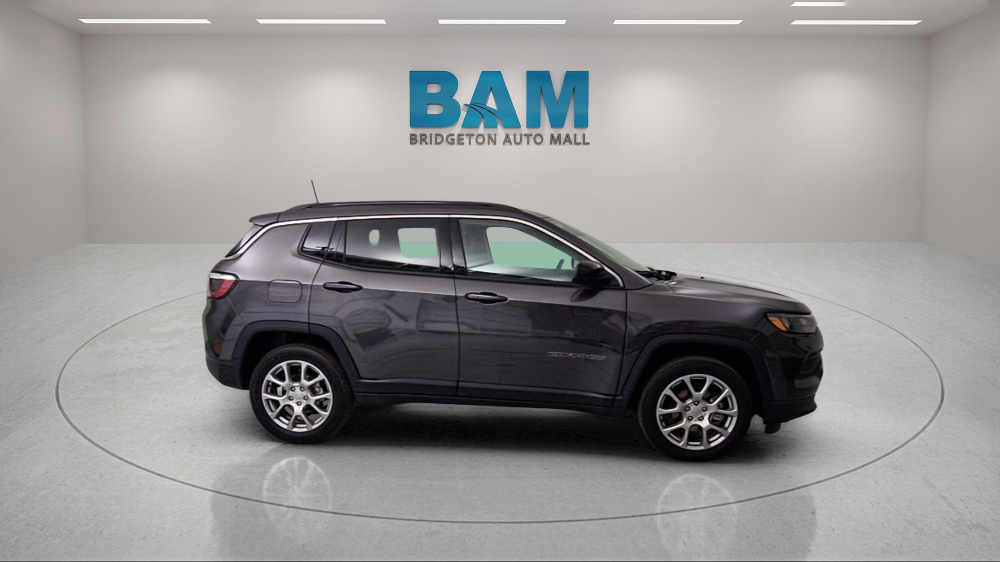 2022 Jeep Compass Latitude Lux 4x4