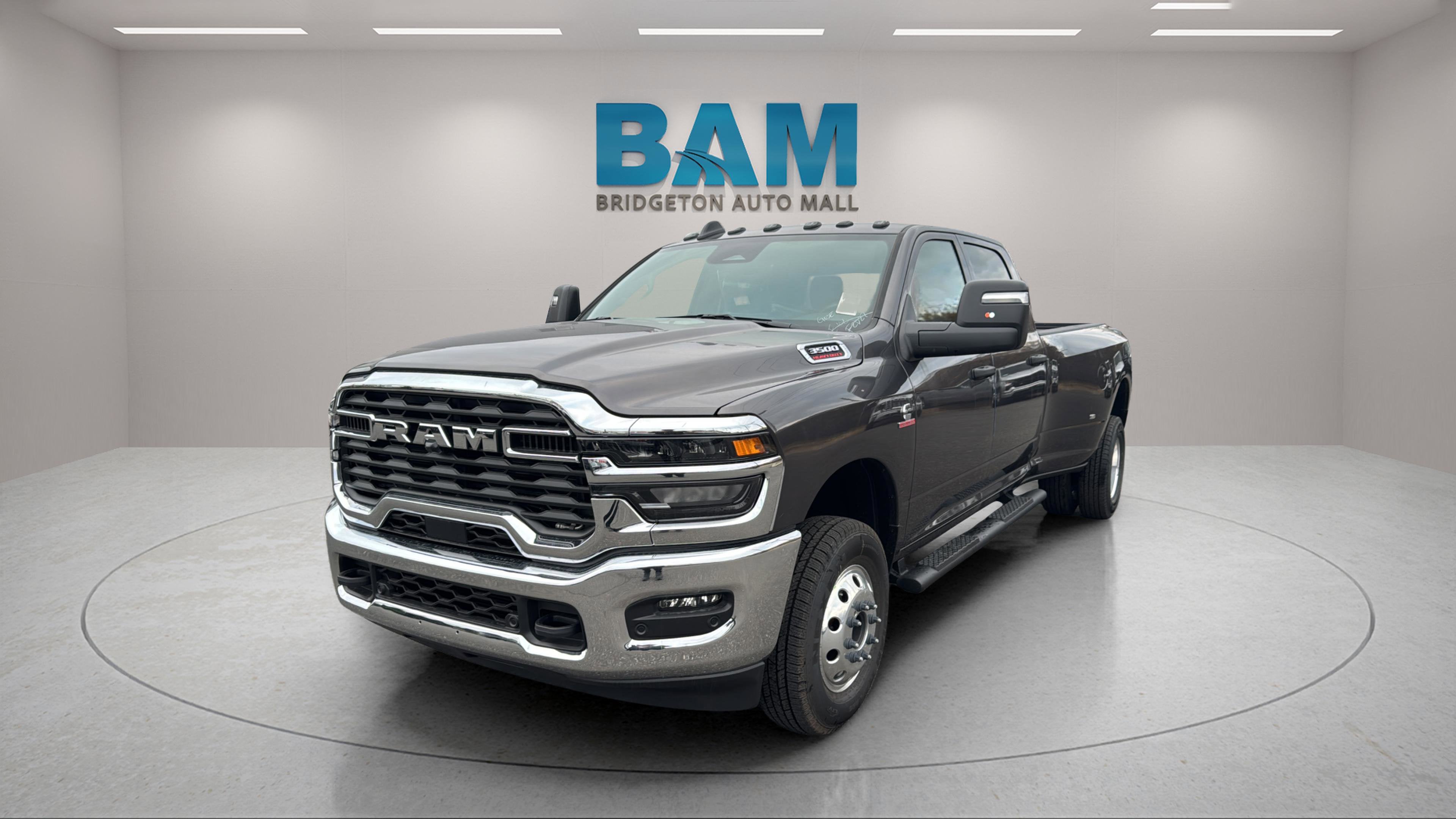 2026 RAM Ram 3500 RAM 3500 TRADESMAN CREW CAB 4X4 8' BOX