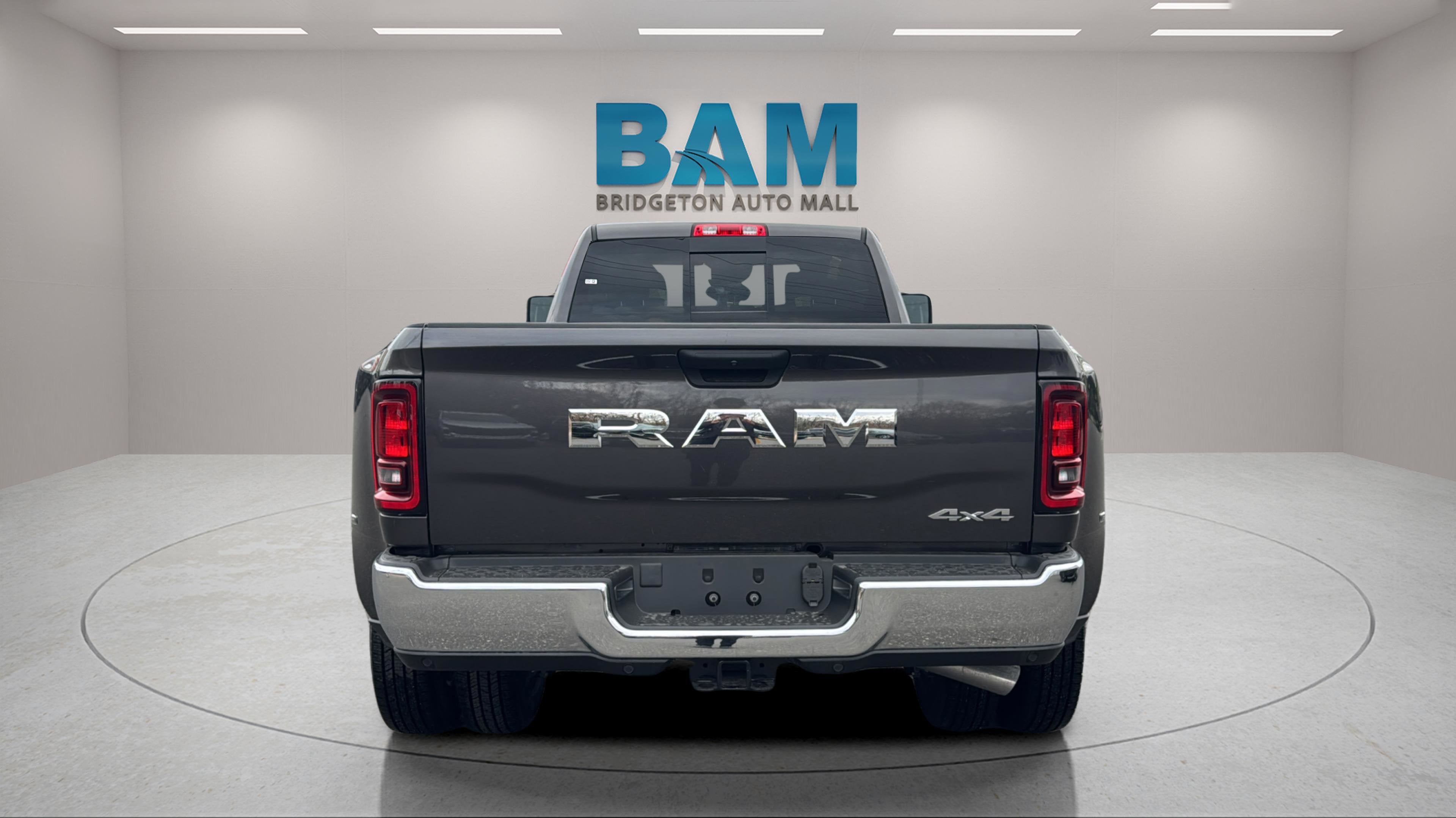 2026 RAM Ram 3500 RAM 3500 TRADESMAN CREW CAB 4X4 8' BOX