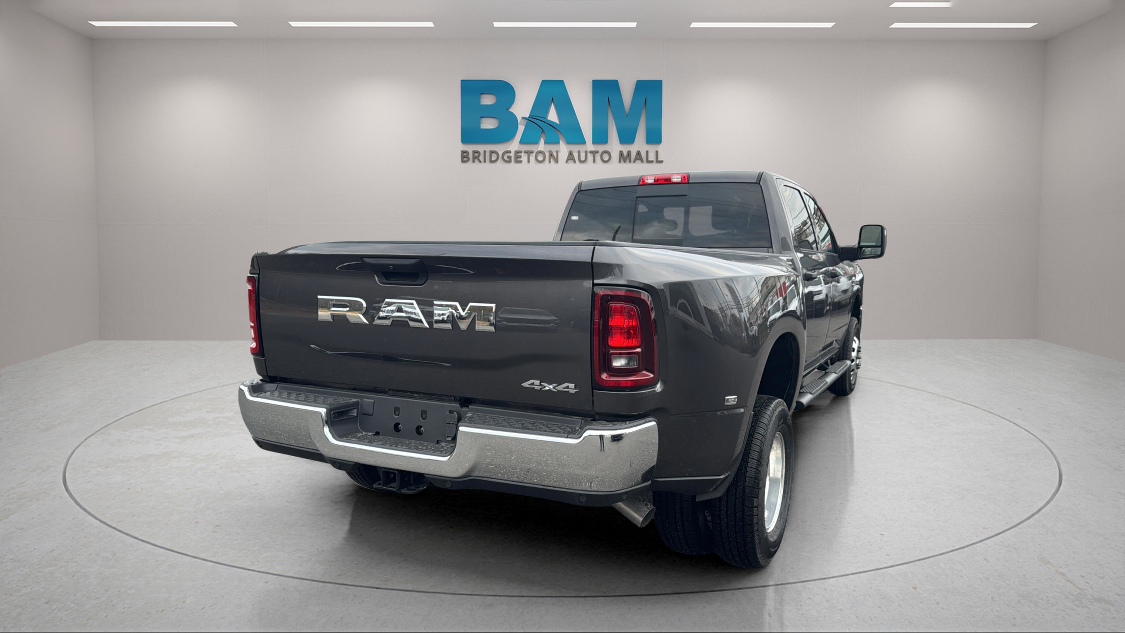 2026 RAM Ram 3500 RAM 3500 TRADESMAN CREW CAB 4X4 8' BOX
