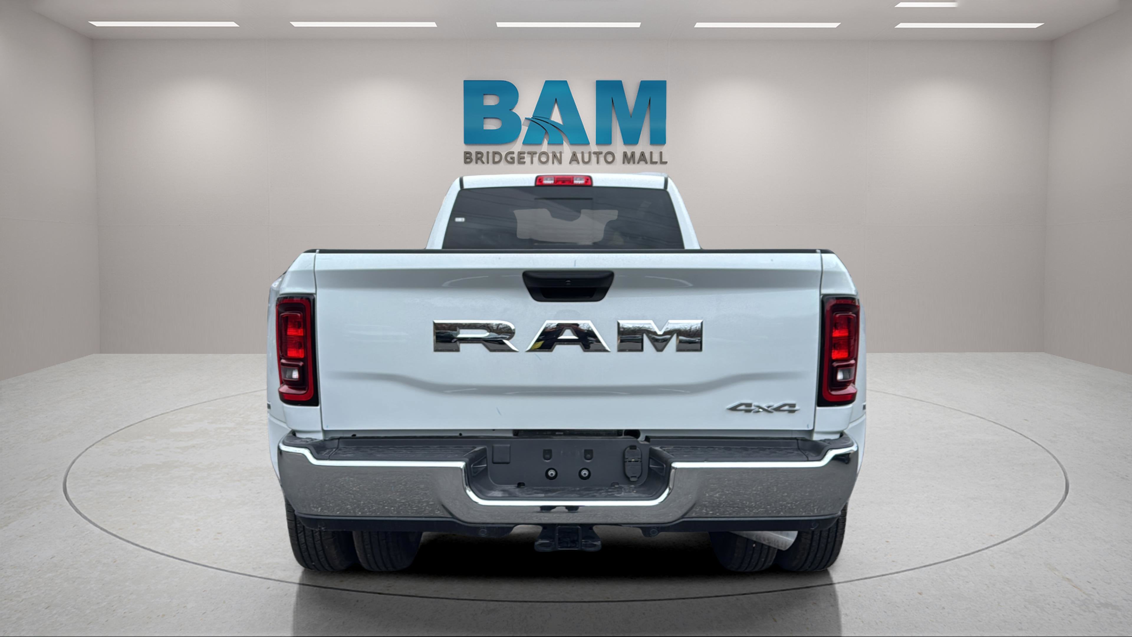 2026 RAM Ram 3500 RAM 3500 TRADESMAN CREW CAB 4X4 8' BOX