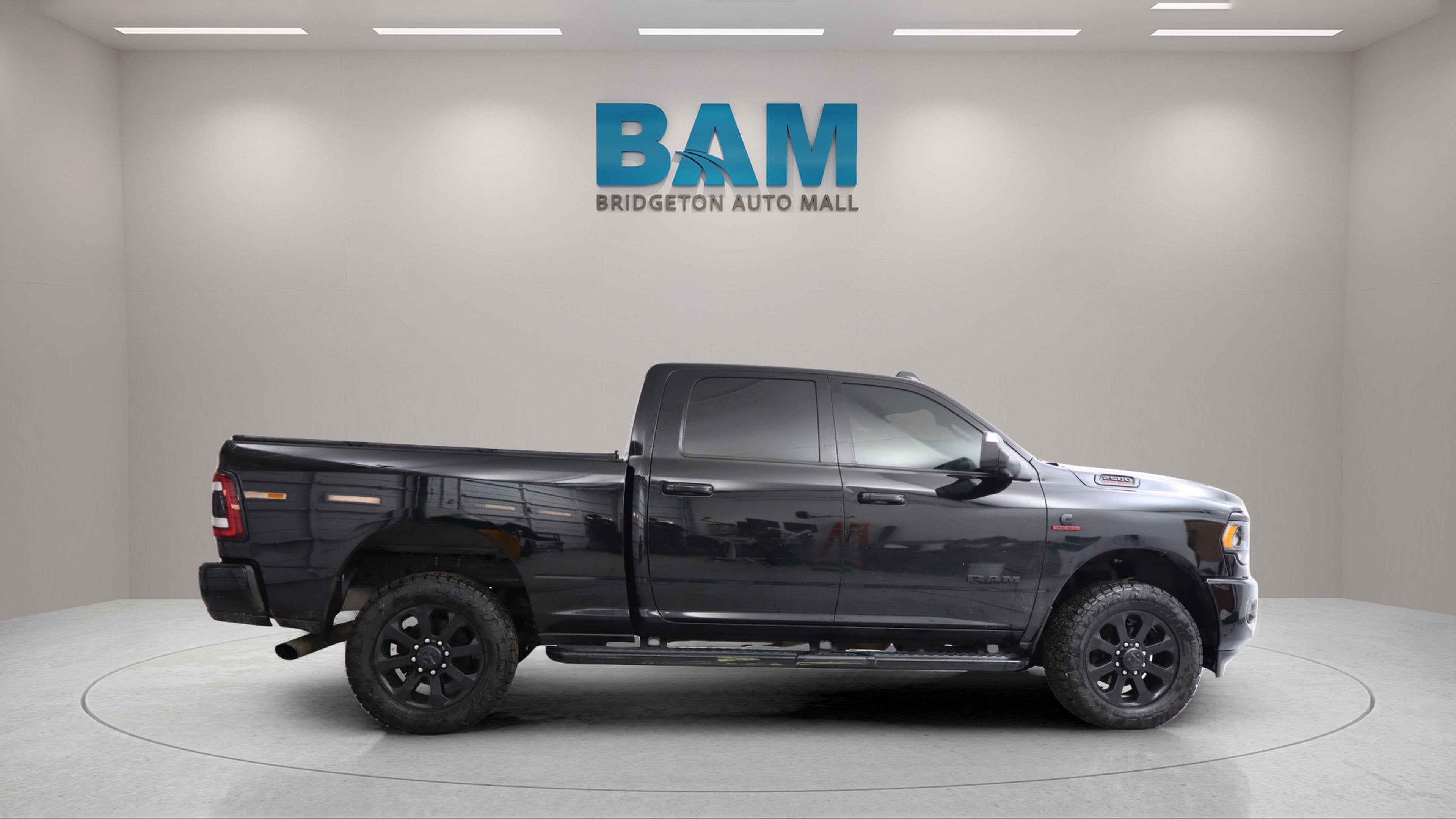 2022 RAM 2500 Big Horn Crew Cab 4x4 6'4' Box