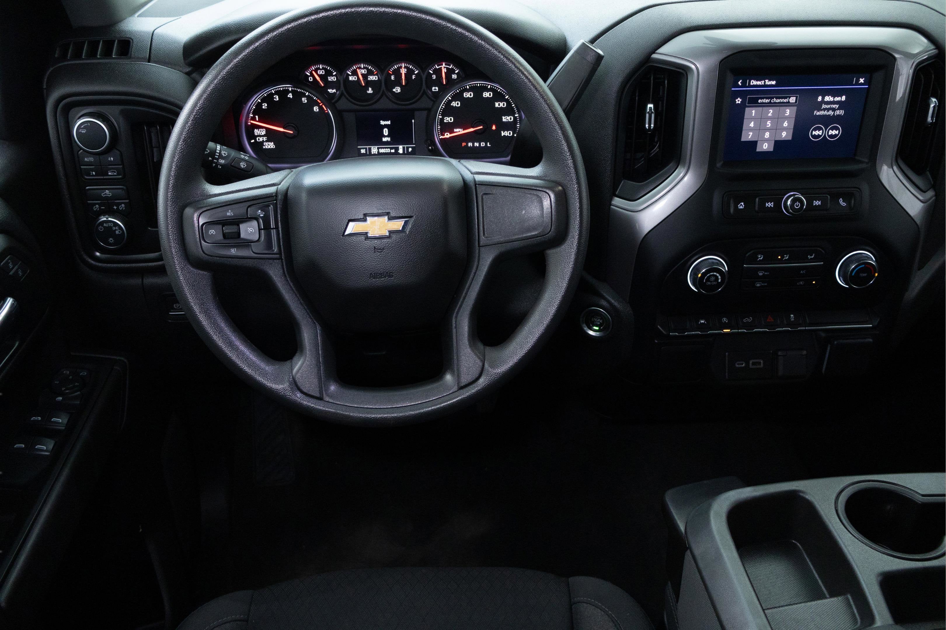 2022 Chevrolet Silverado 1500 4WD Crew Cab Short Bed Custom