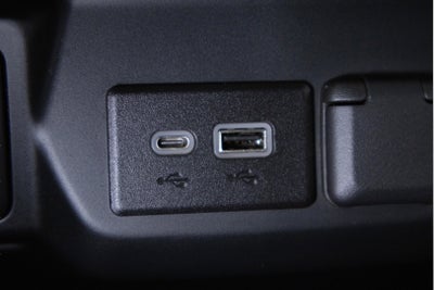 2022 Chevrolet Silverado 1500 4WD Crew Cab Short Bed Custom