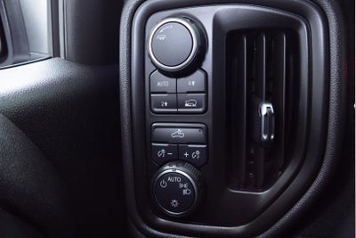 2022 Chevrolet Silverado 1500 4WD Crew Cab Short Bed Custom