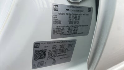 2022 Chevrolet Silverado 1500 4WD Crew Cab Short Bed Custom