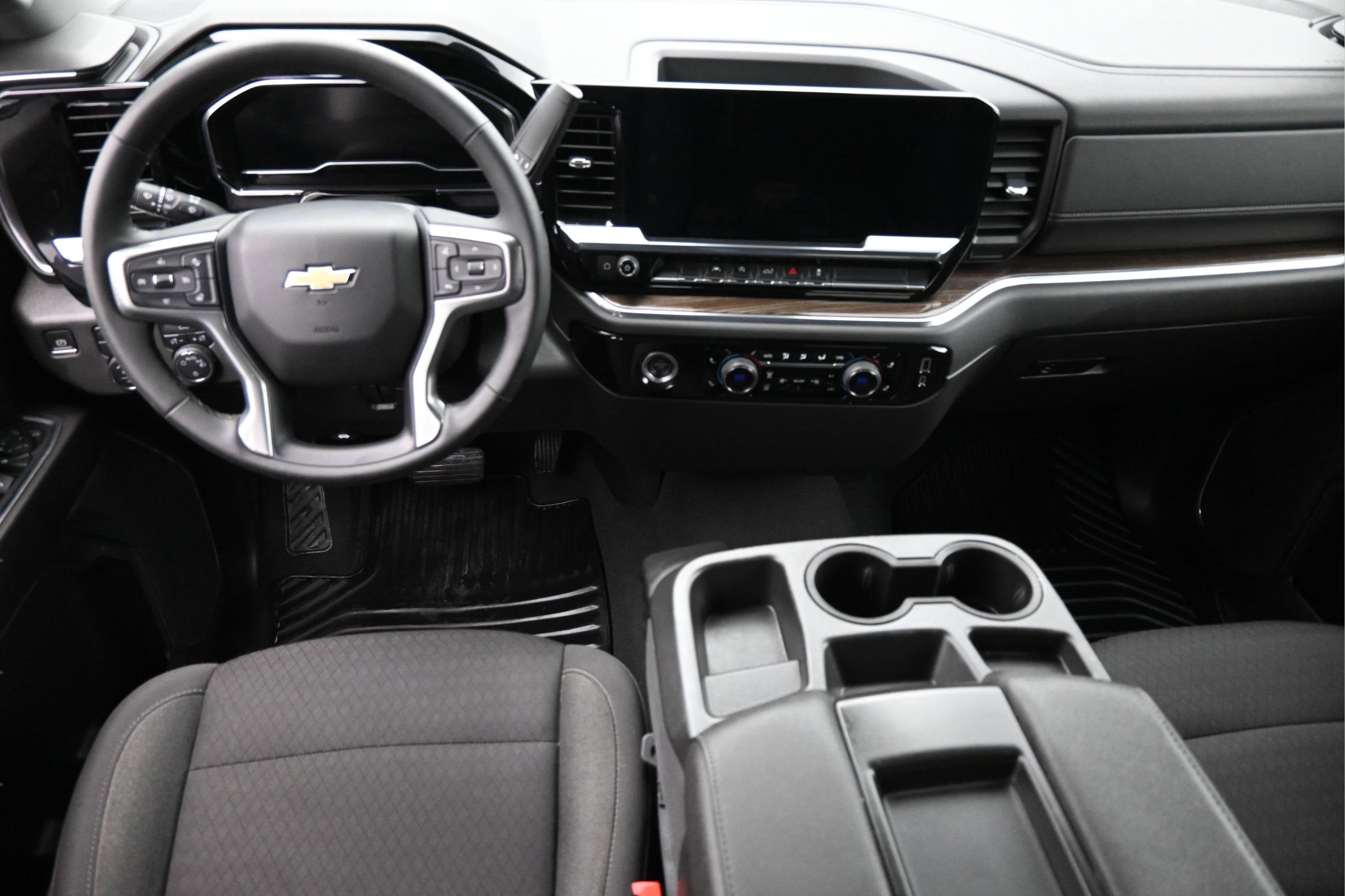 2023 Chevrolet Silverado 1500 4WD Crew Cab Short Bed LT with 2FL