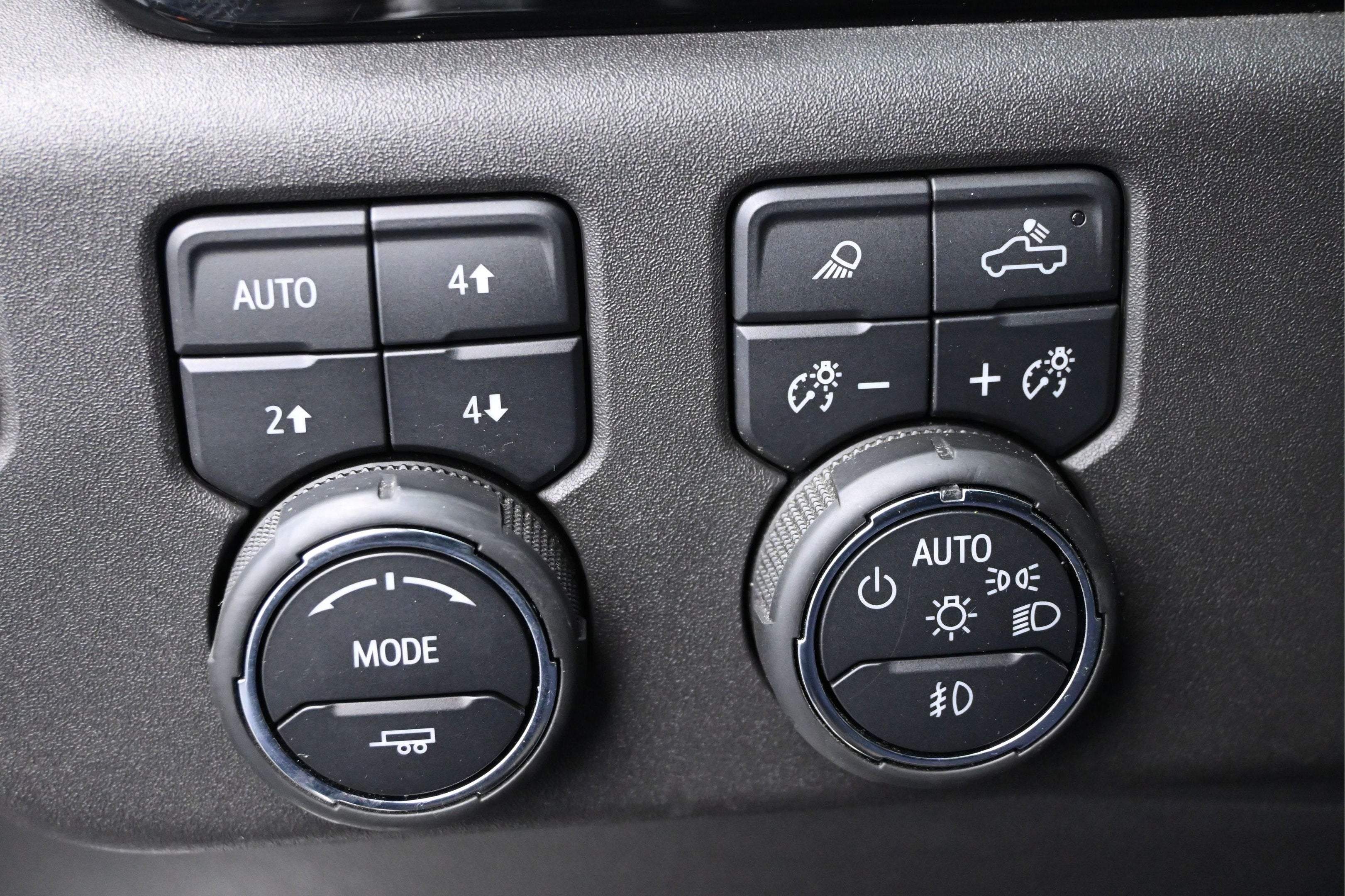 2024 Chevrolet Silverado 1500 4WD Crew Cab Short Bed ZR2