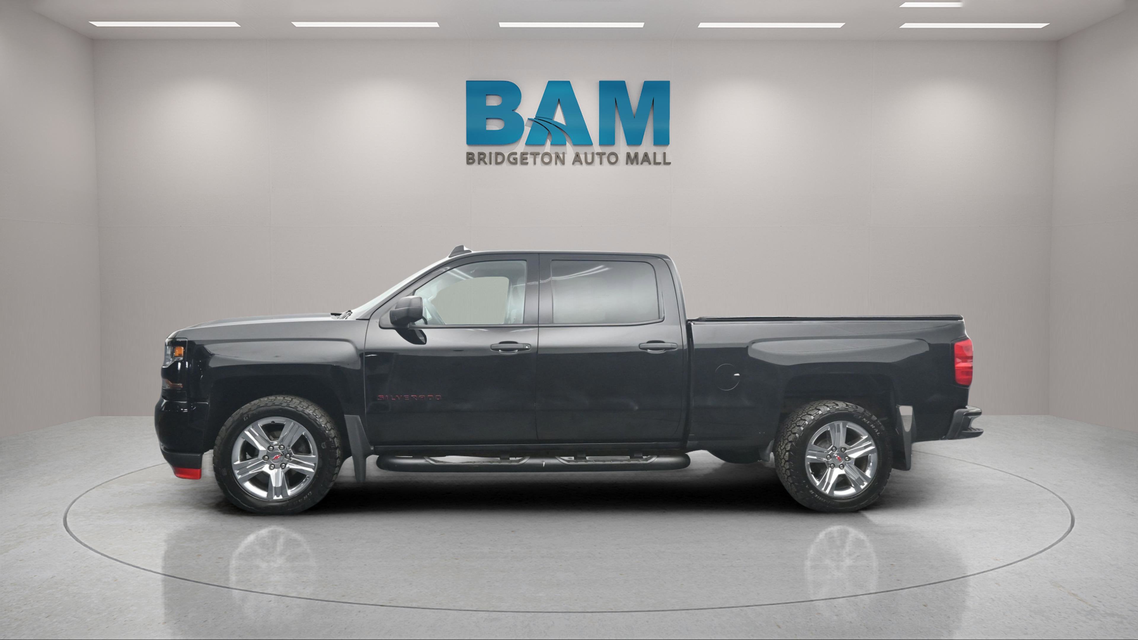 2018 Chevrolet Silverado 1500 Custom