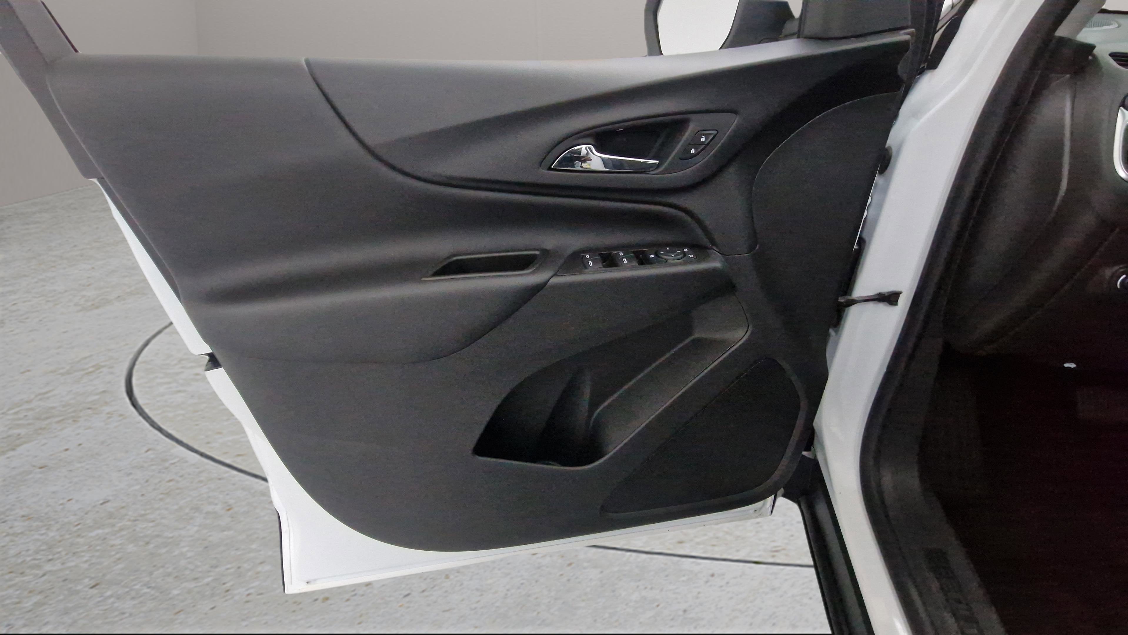 2022 Chevrolet Equinox FWD LT