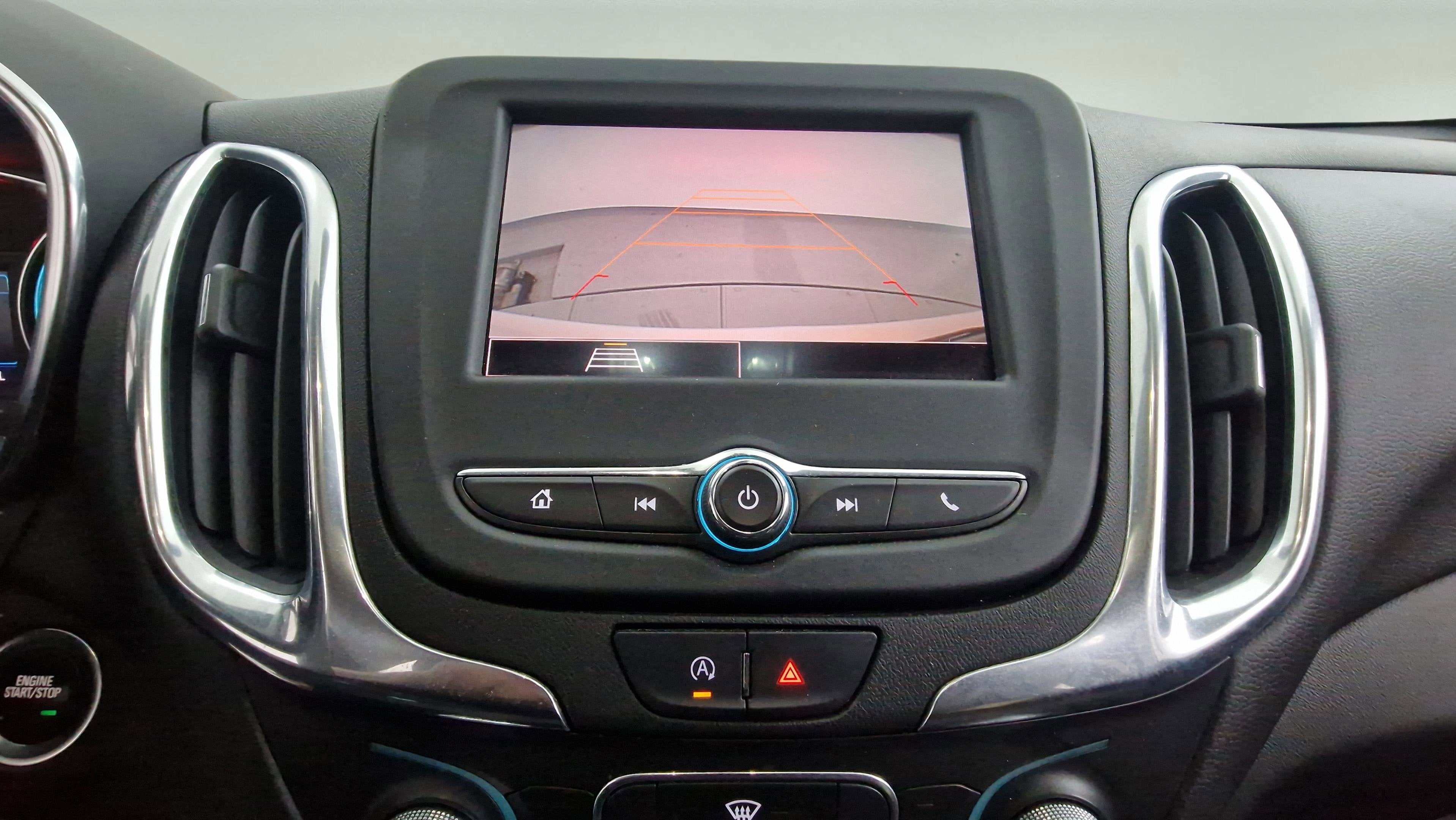 2022 Chevrolet Equinox FWD LT