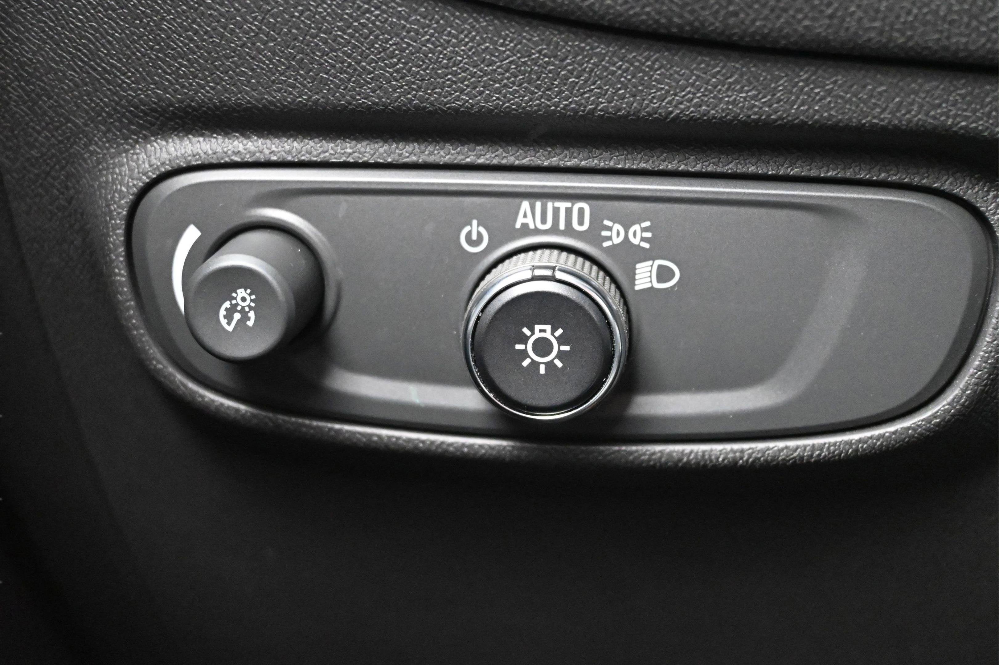 2022 Chevrolet Equinox AWD LS