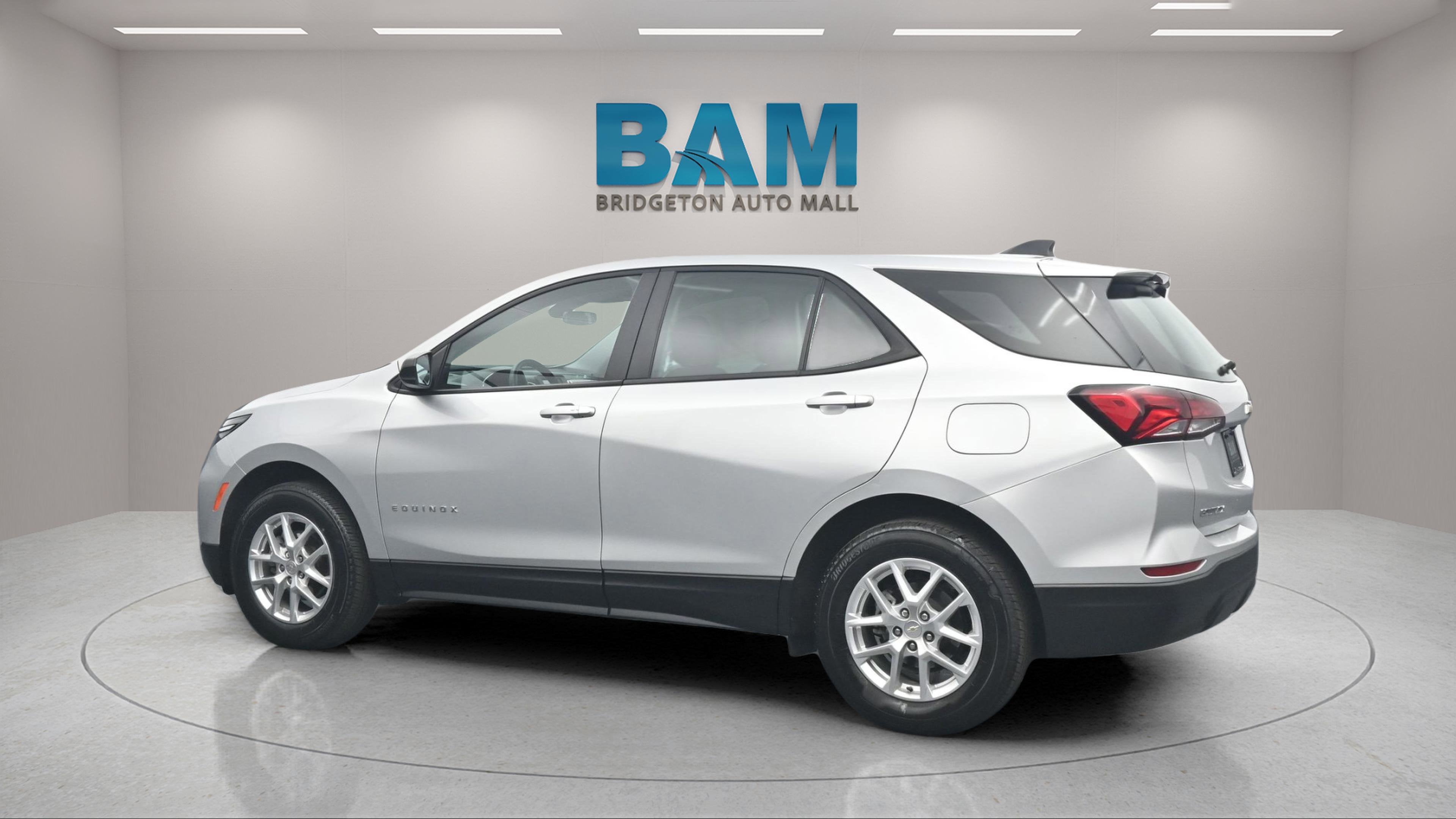 2022 Chevrolet Equinox AWD LS