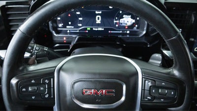 2022 GMC Sierra 1500 4WD Crew Cab Short Box SLT