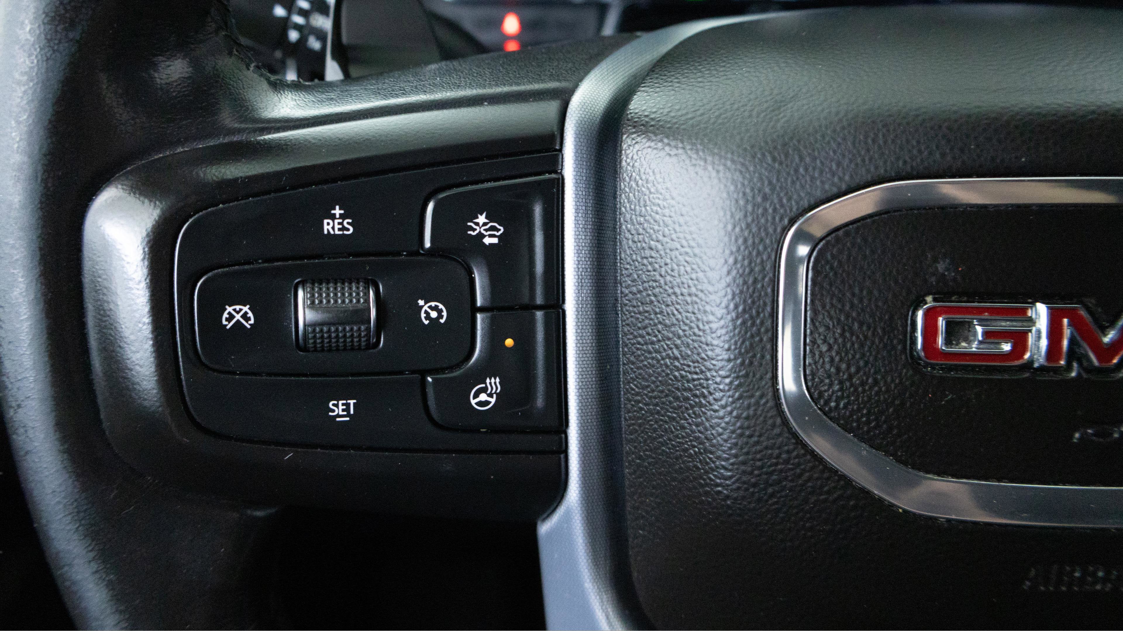2022 GMC Sierra 1500 4WD Crew Cab Short Box SLT