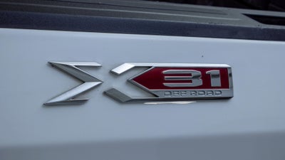 2022 GMC Sierra 1500 4WD Crew Cab Short Box SLT
