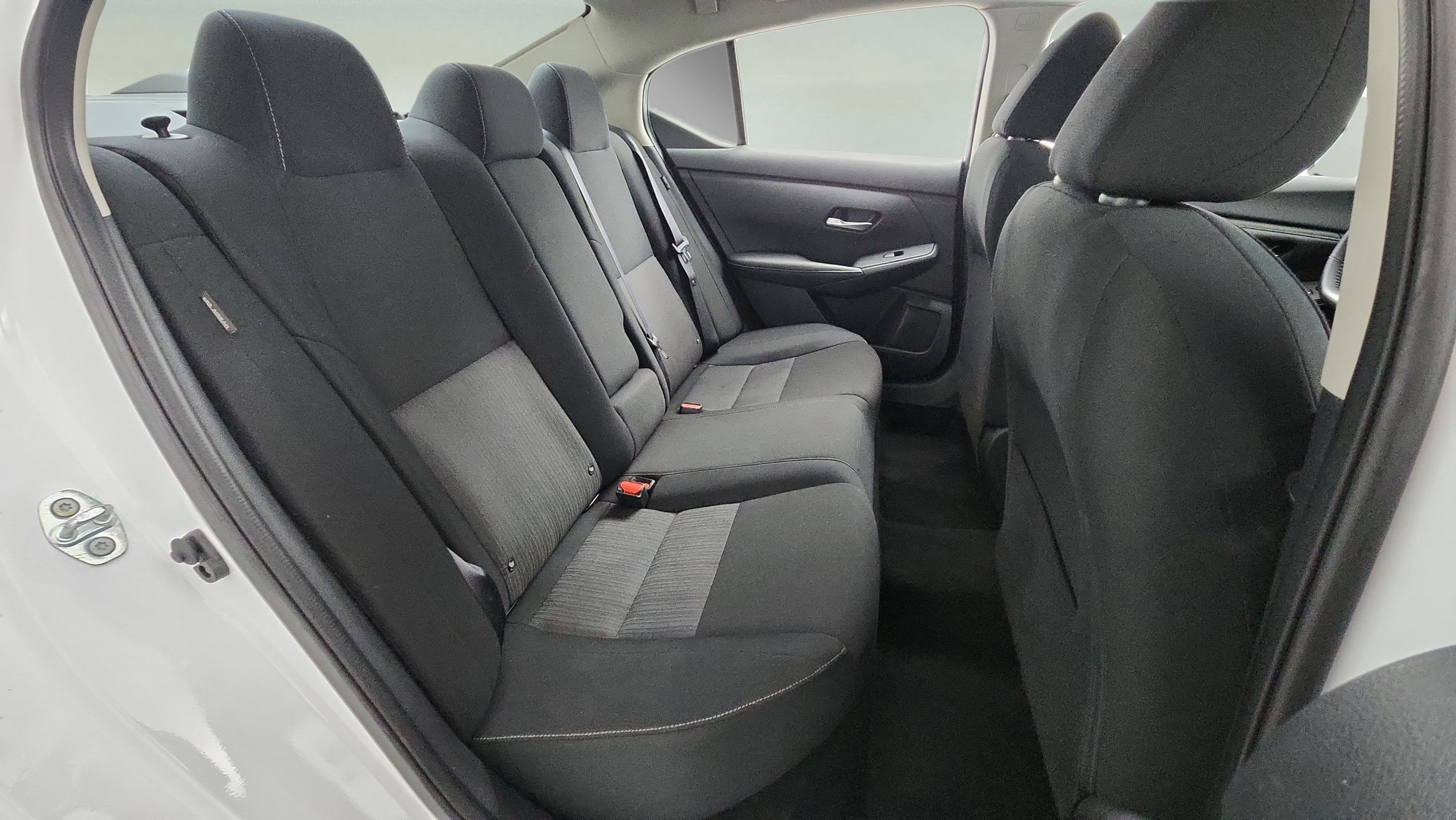 2022 Nissan Sentra SV Xtronic CVT