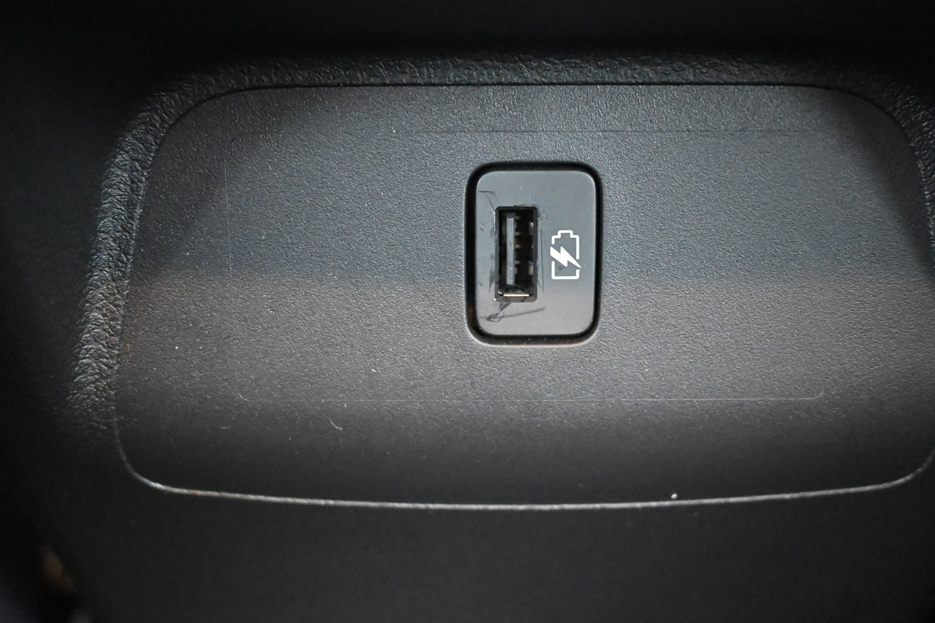 2022 Nissan Sentra SV Xtronic CVT