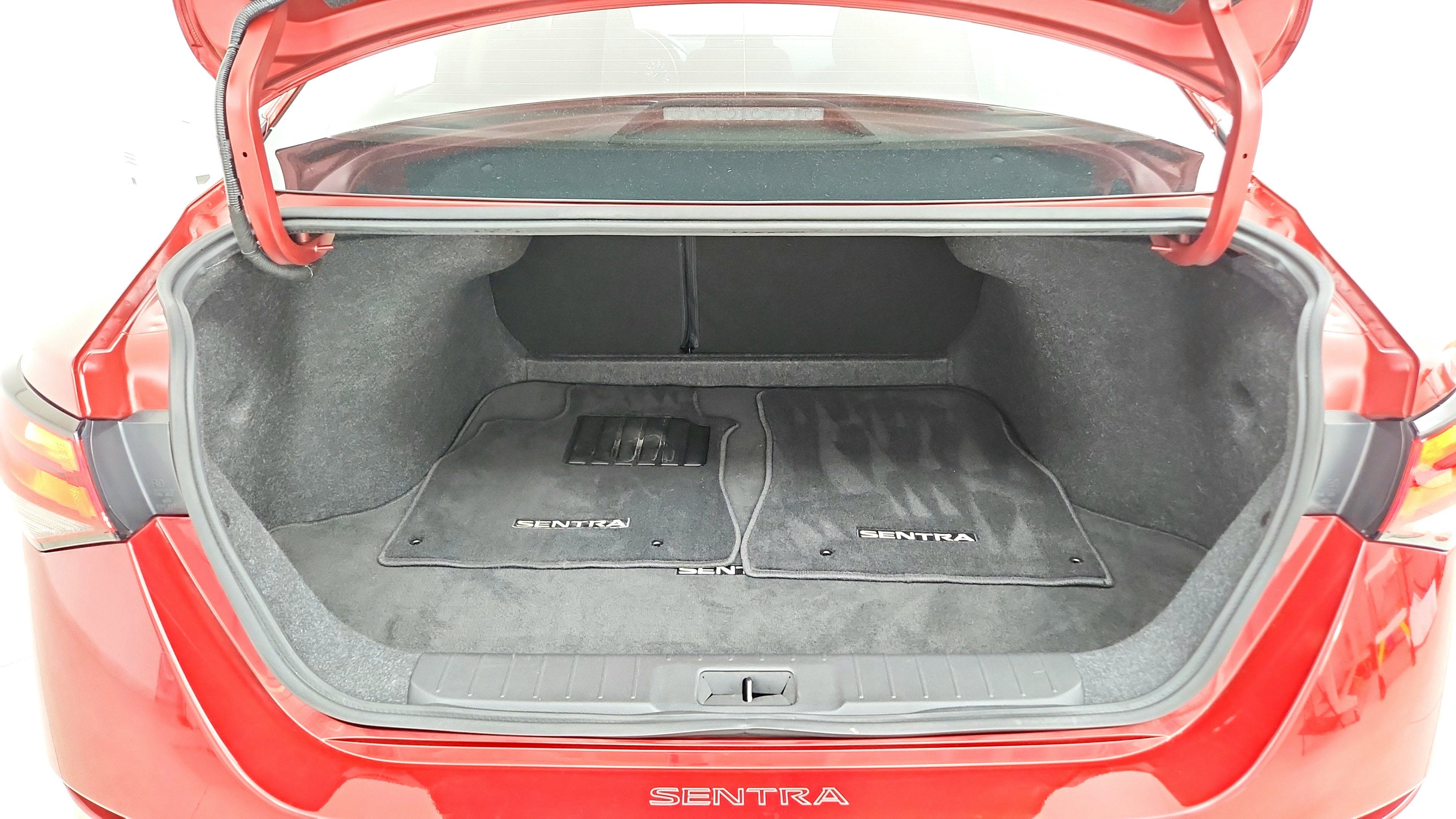 2021 Nissan Sentra SV Xtronic CVT