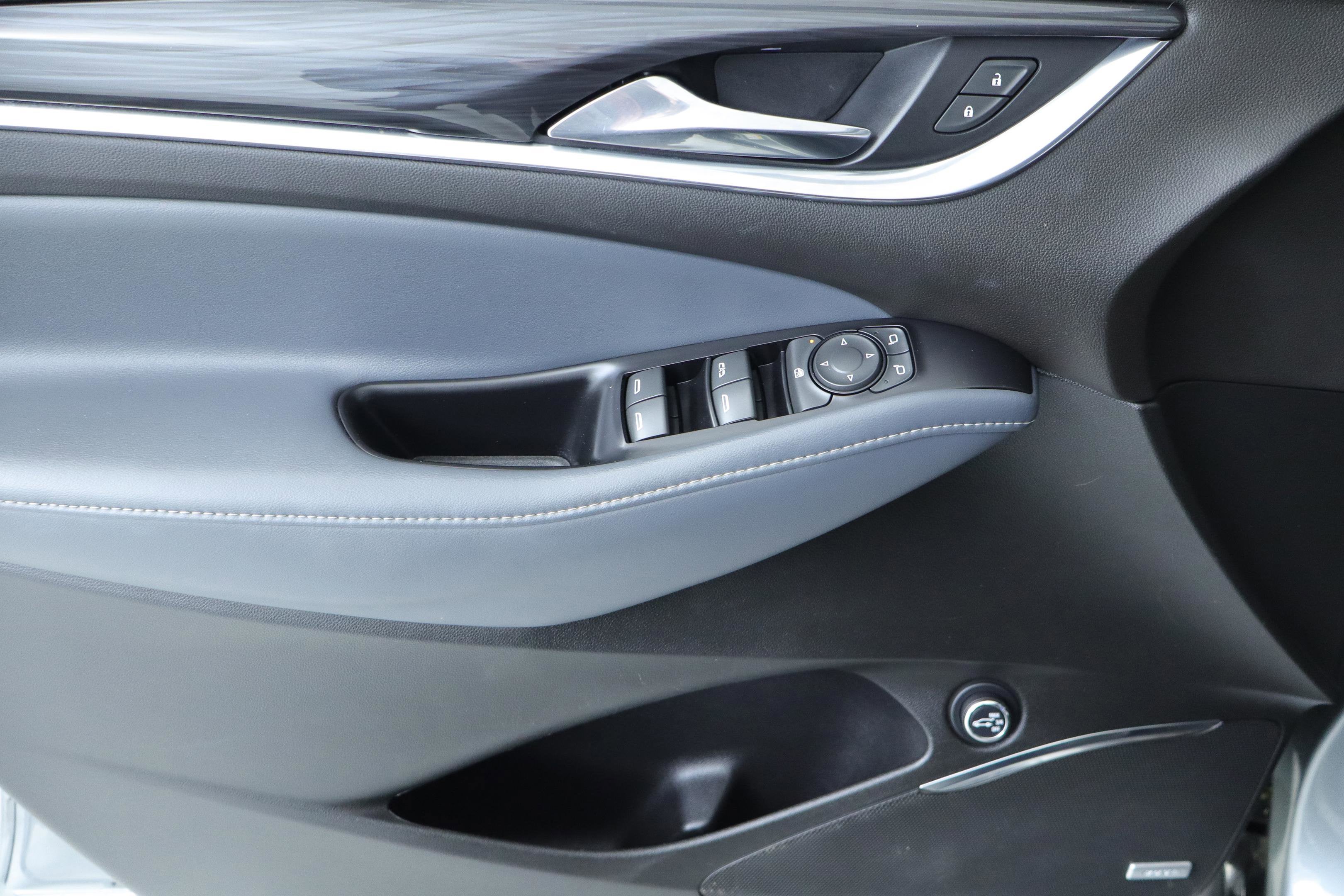 2023 Buick Enclave Essence AWD