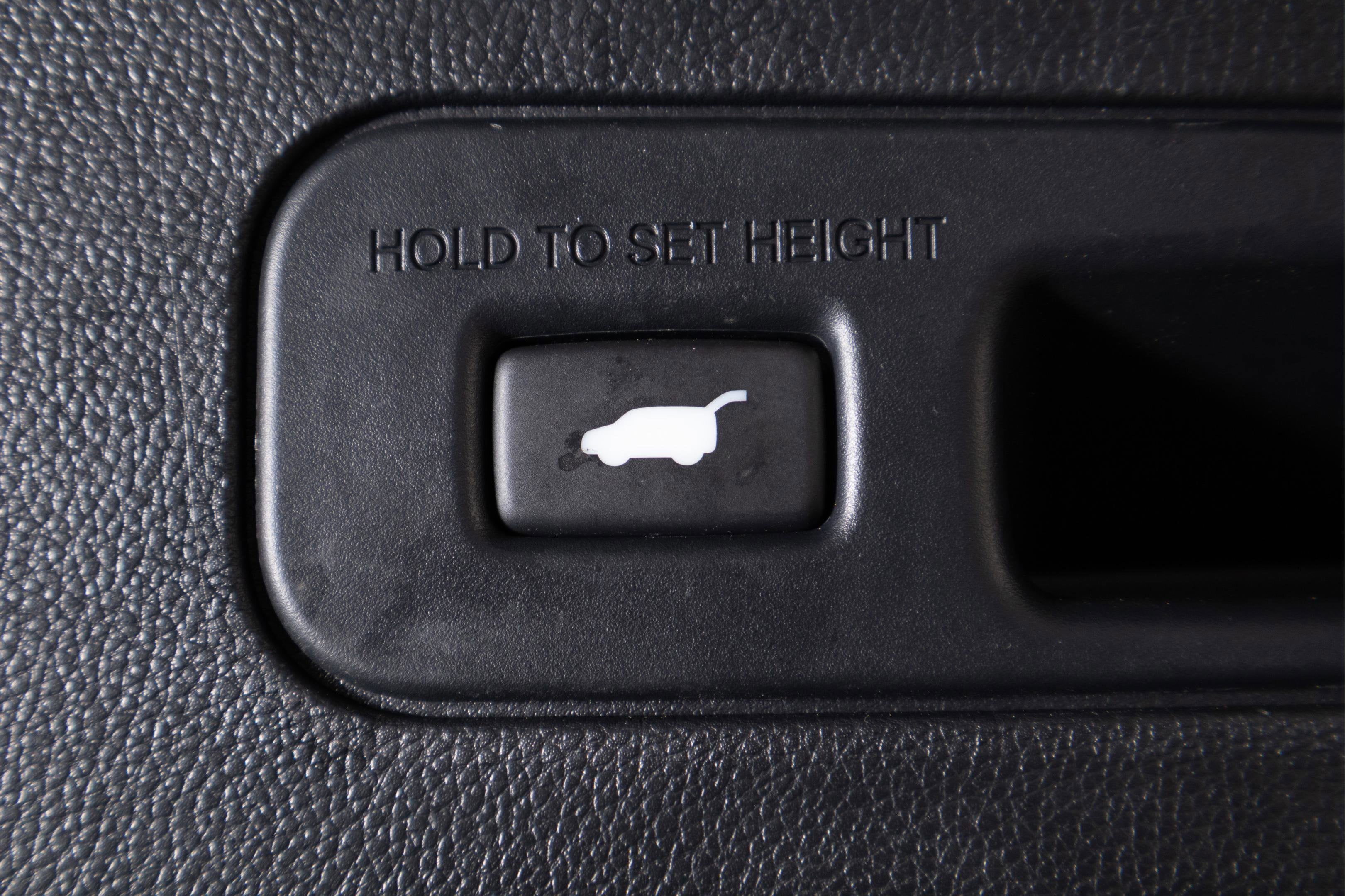 2025 Acura MDX A-SPEC Advance Package