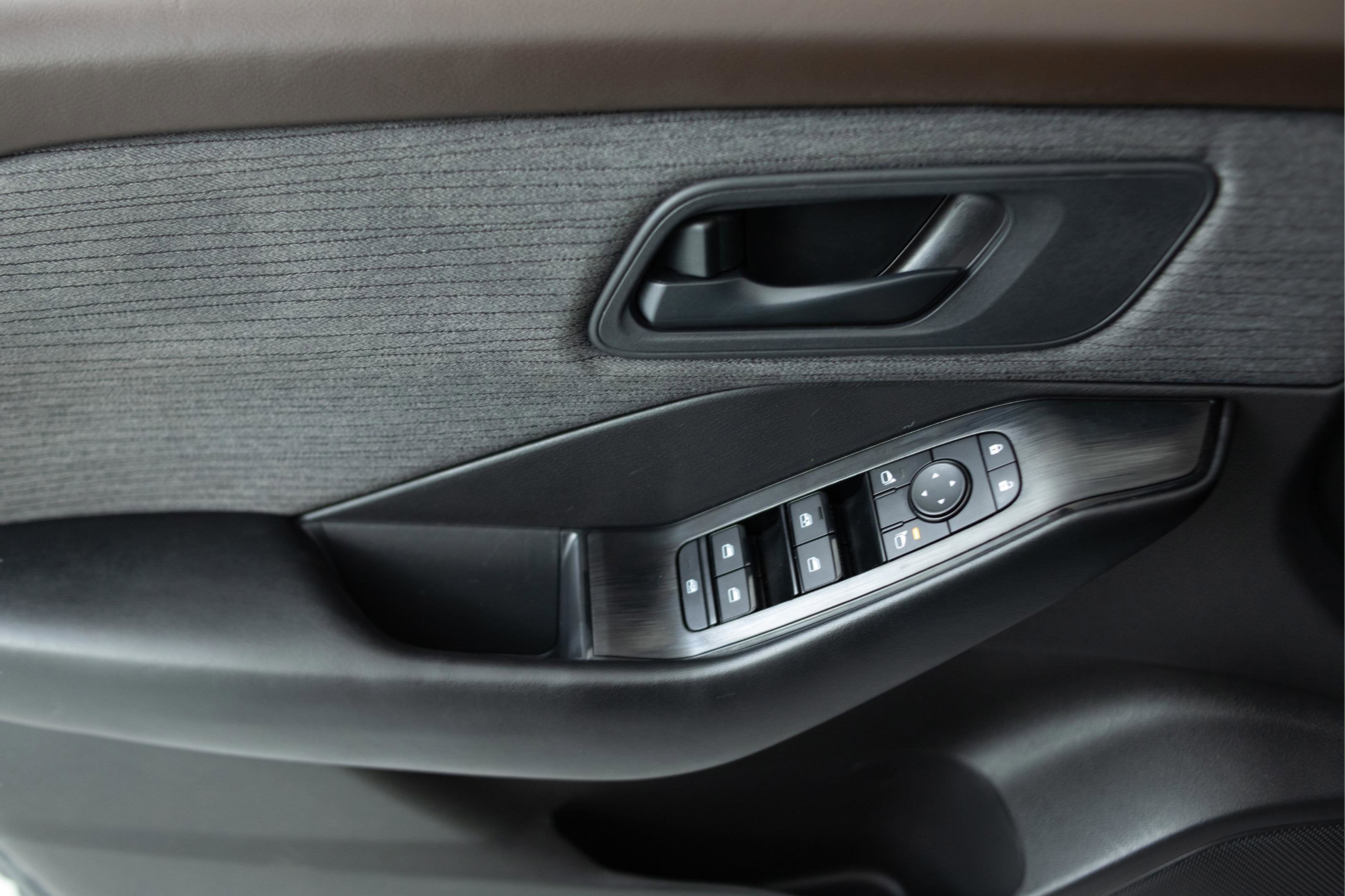 2023 Nissan Rogue S FWD