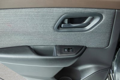 2023 Nissan Rogue S FWD