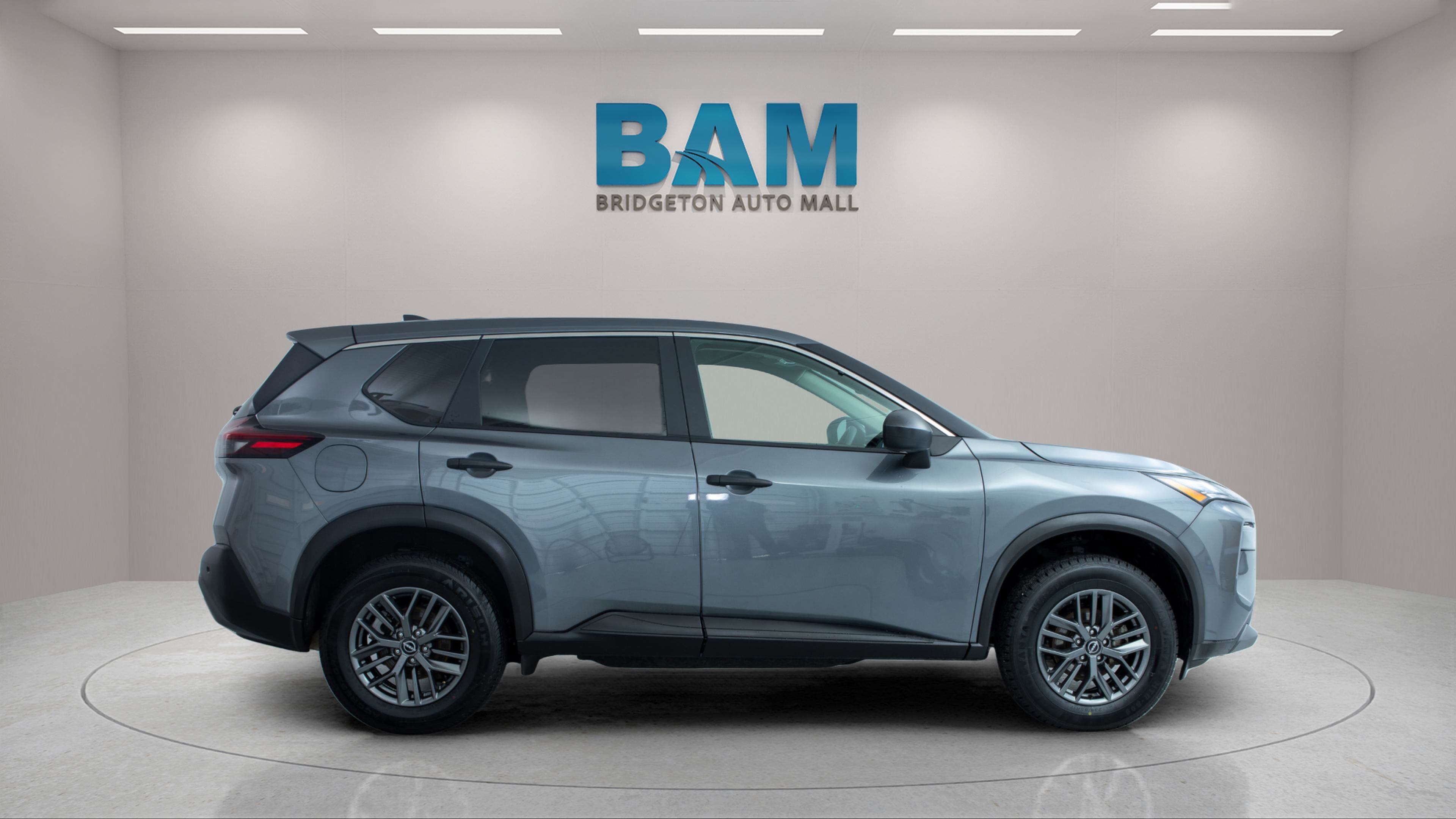 2023 Nissan Rogue S FWD