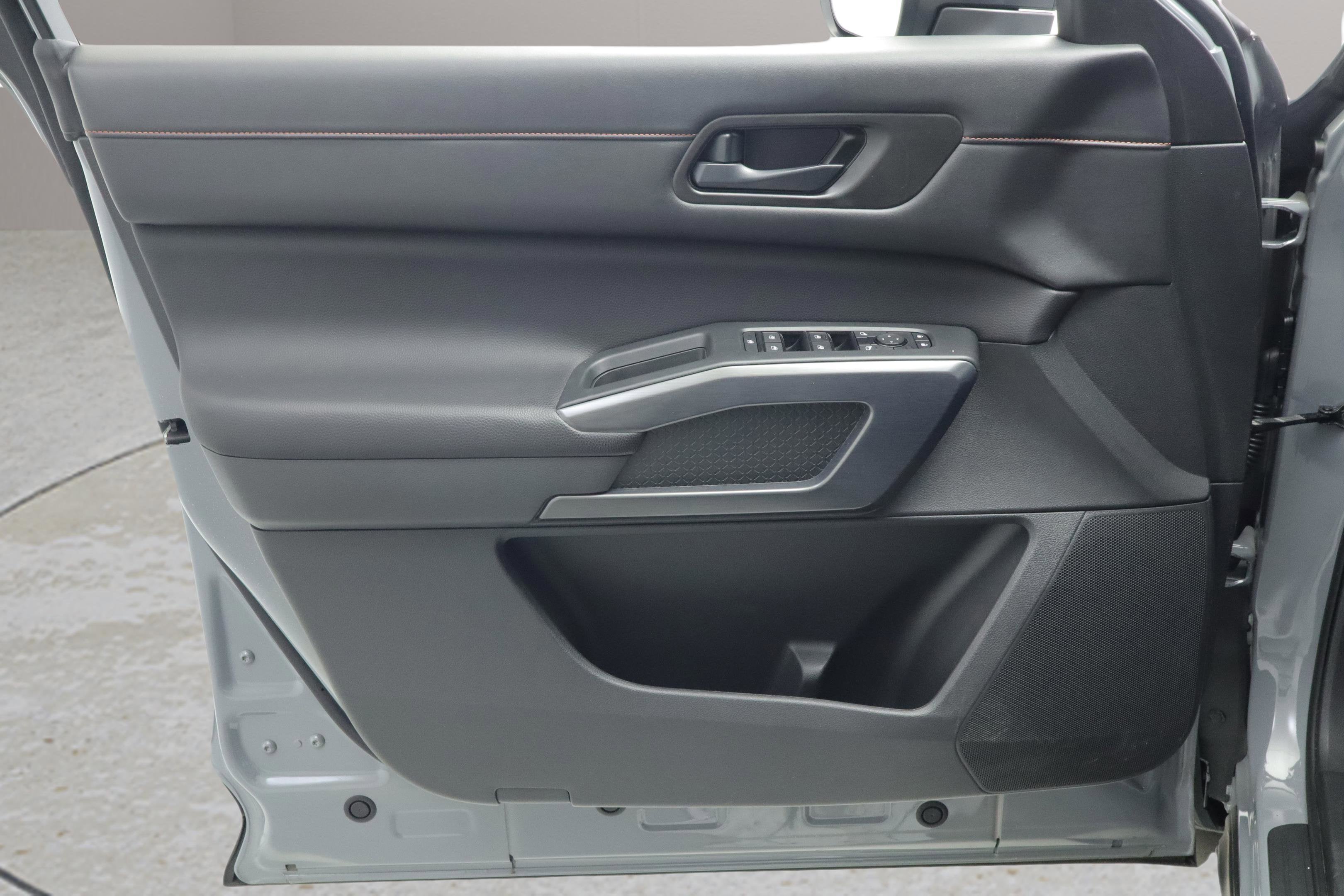 2024 Nissan Pathfinder Rock Creek 4WD