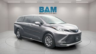 2021 Toyota Sienna XLE
