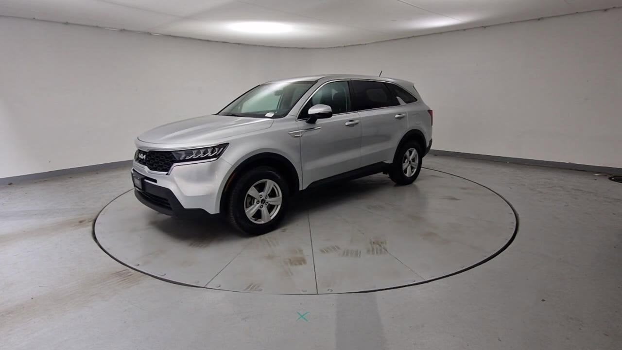 2022 Kia Sorento LX