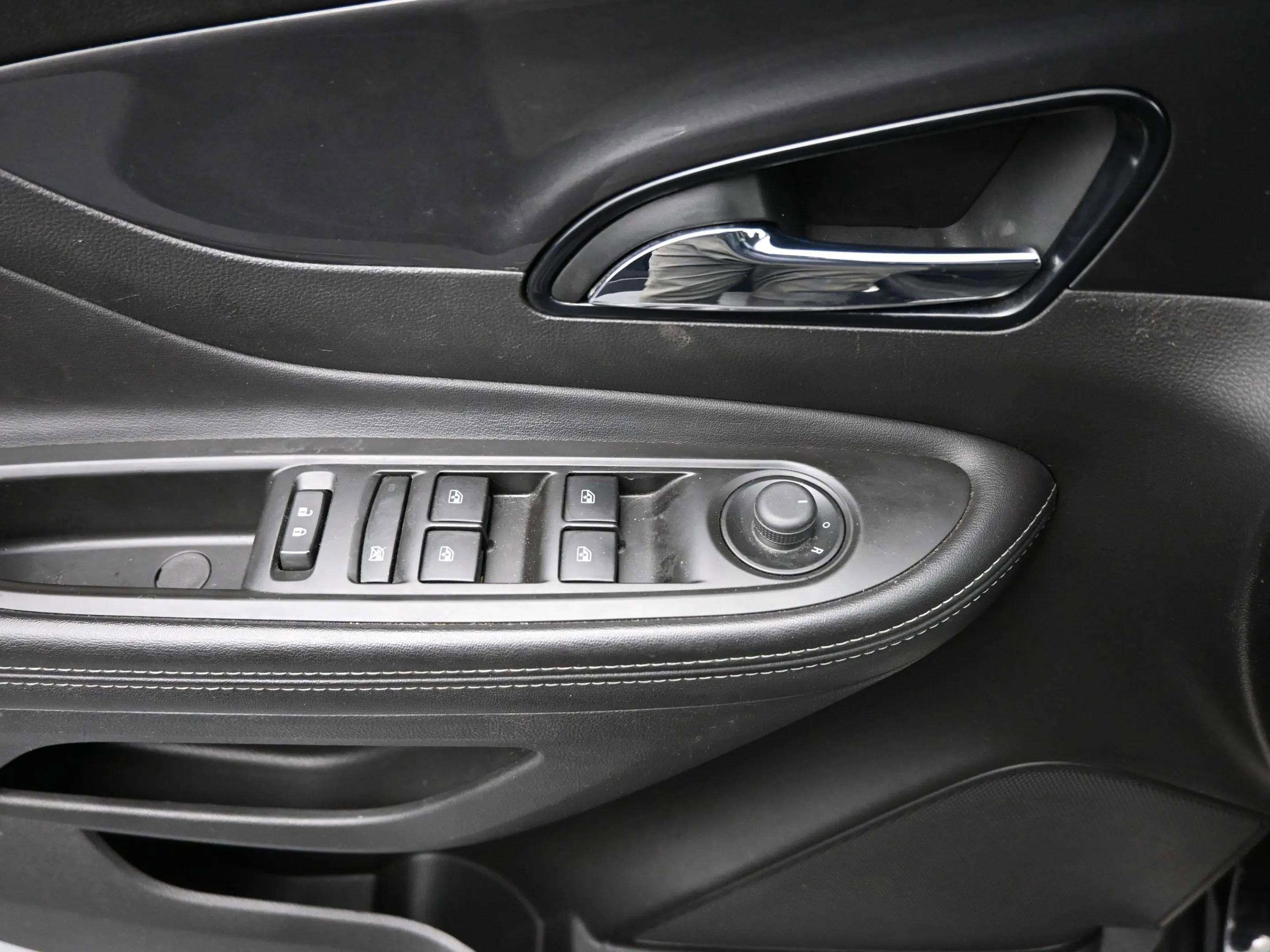 2020 Buick Encore FWD Preferred