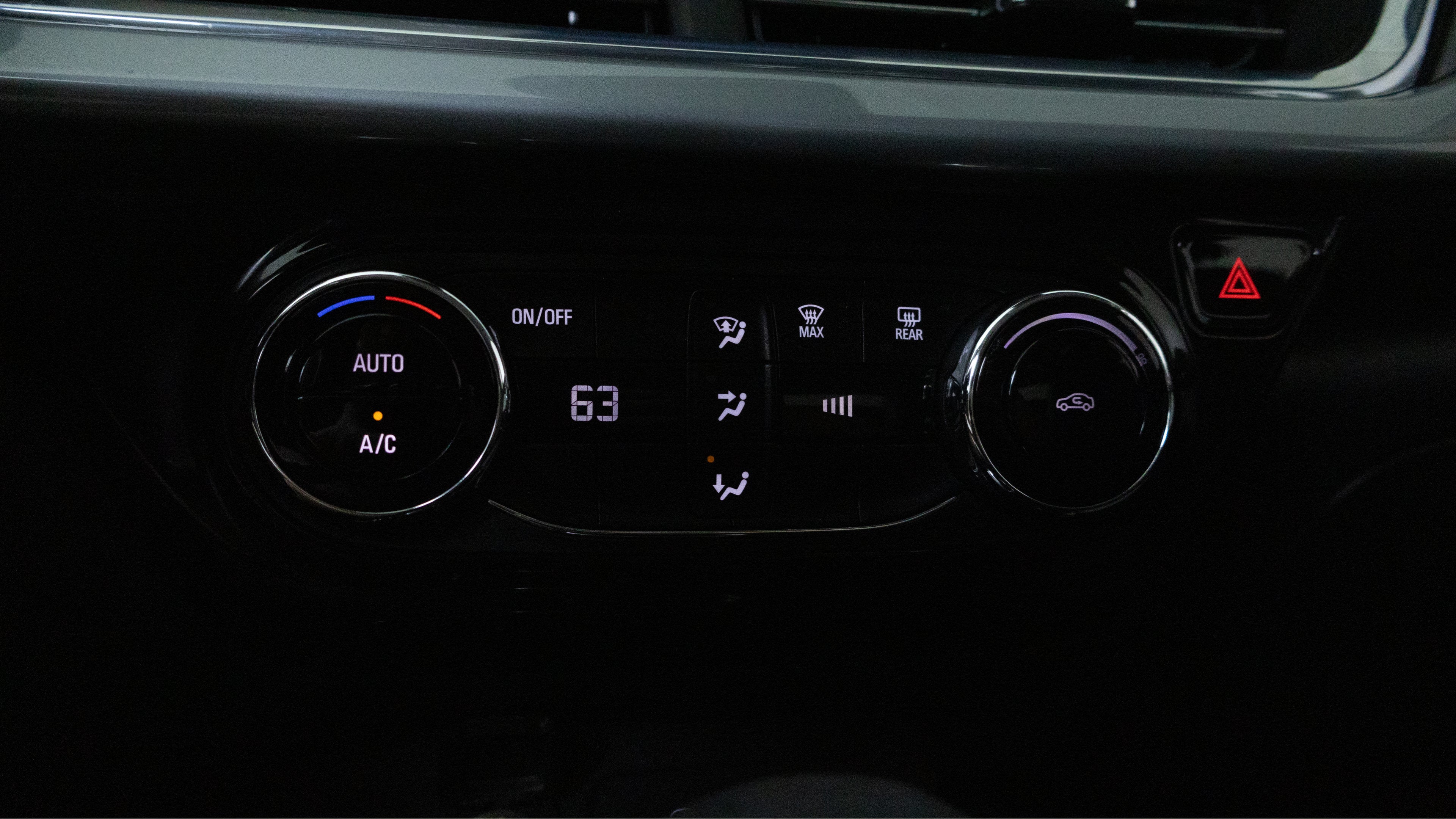 2024 Chevrolet Trax FWD LT
