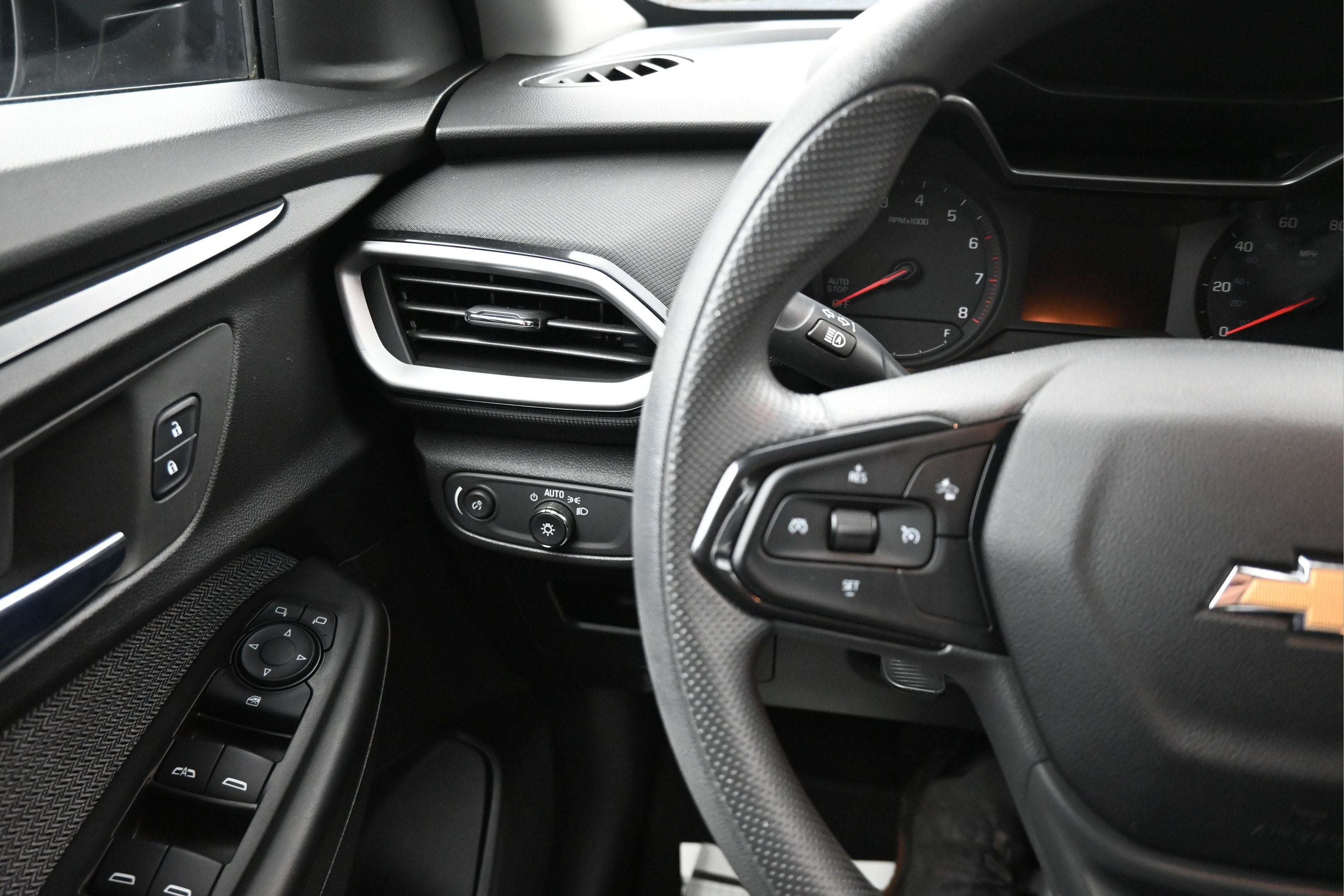 2023 Chevrolet Trailblazer FWD LS