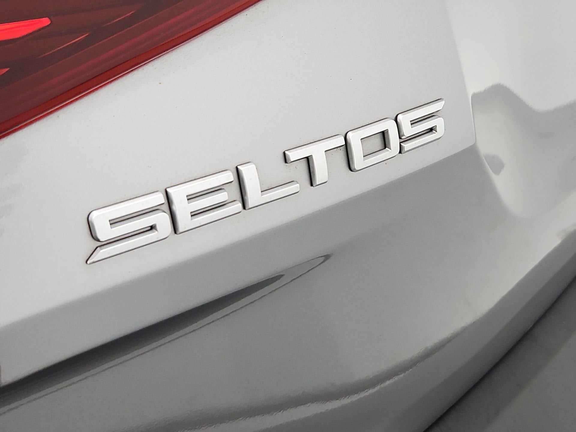 2022 Kia Seltos EX
