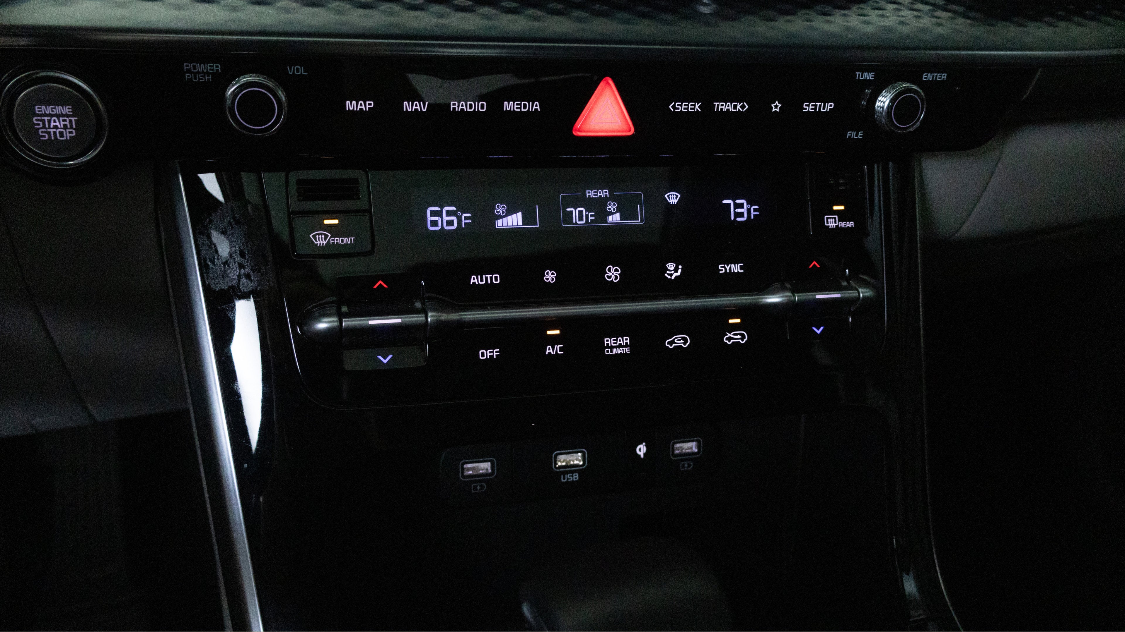 2024 Kia Carnival MPV SX Prestige