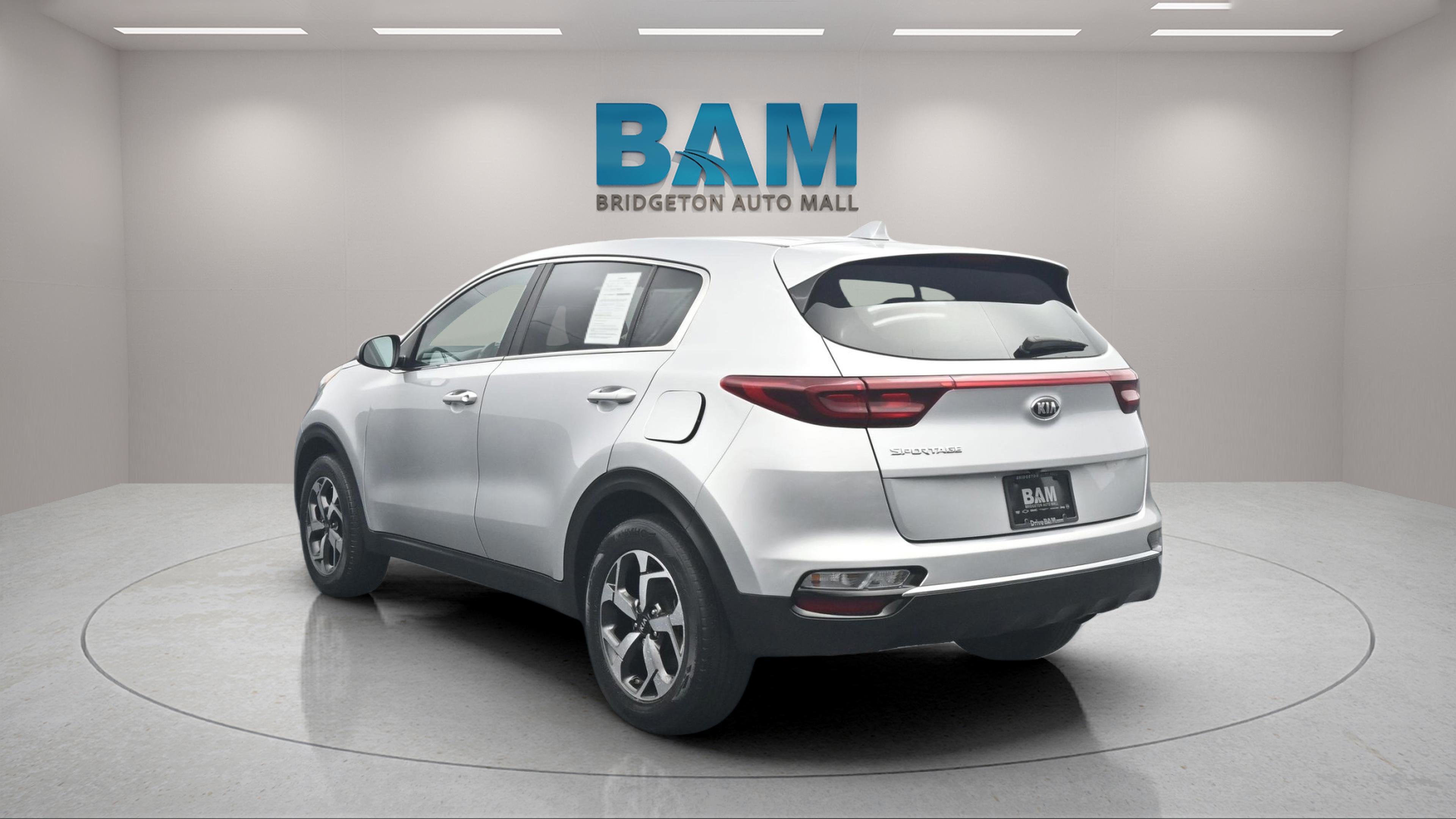 2022 Kia Sportage LX