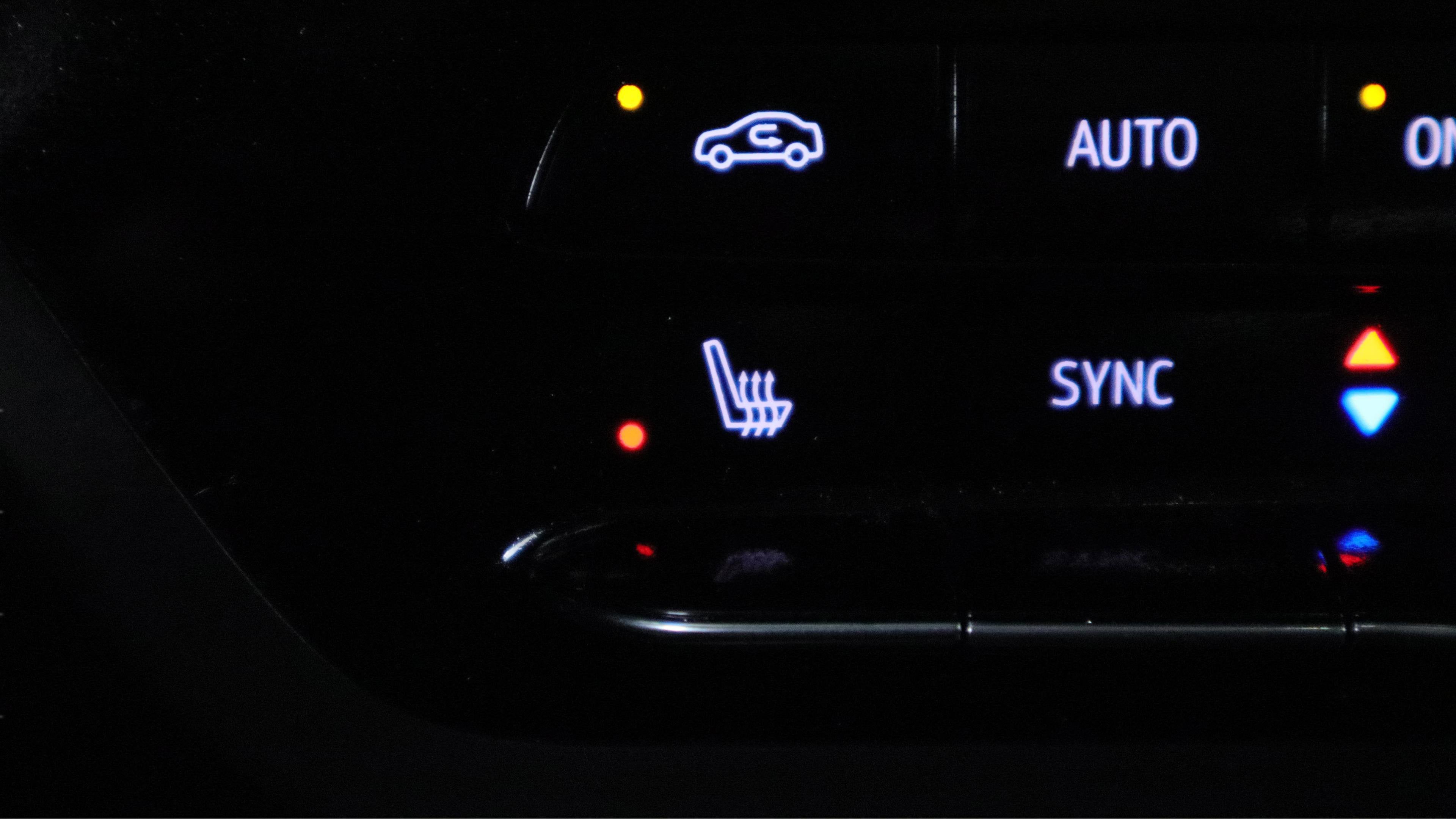 2023 Buick Envision Essence FWD