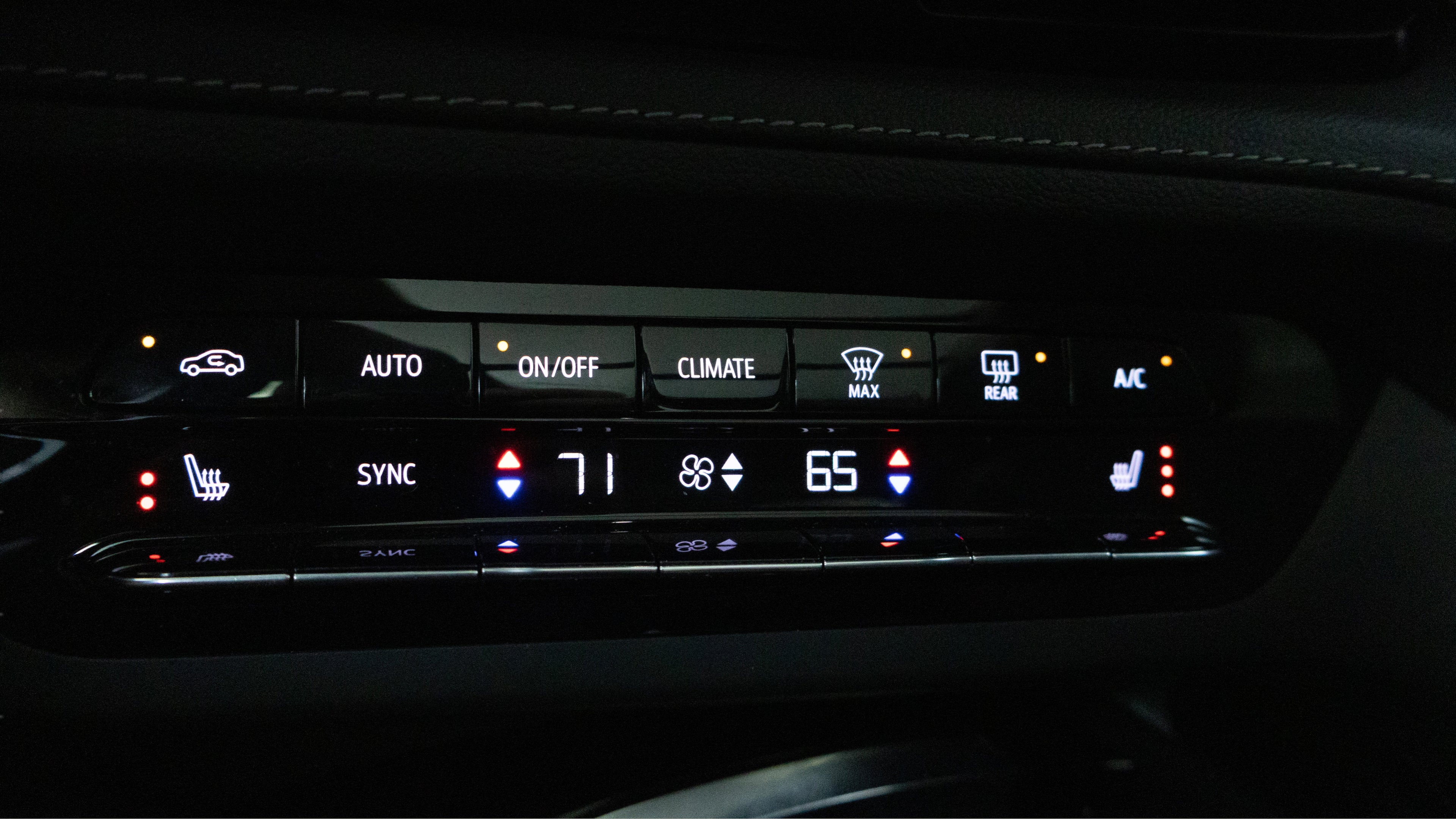 2023 Buick Envision Essence AWD