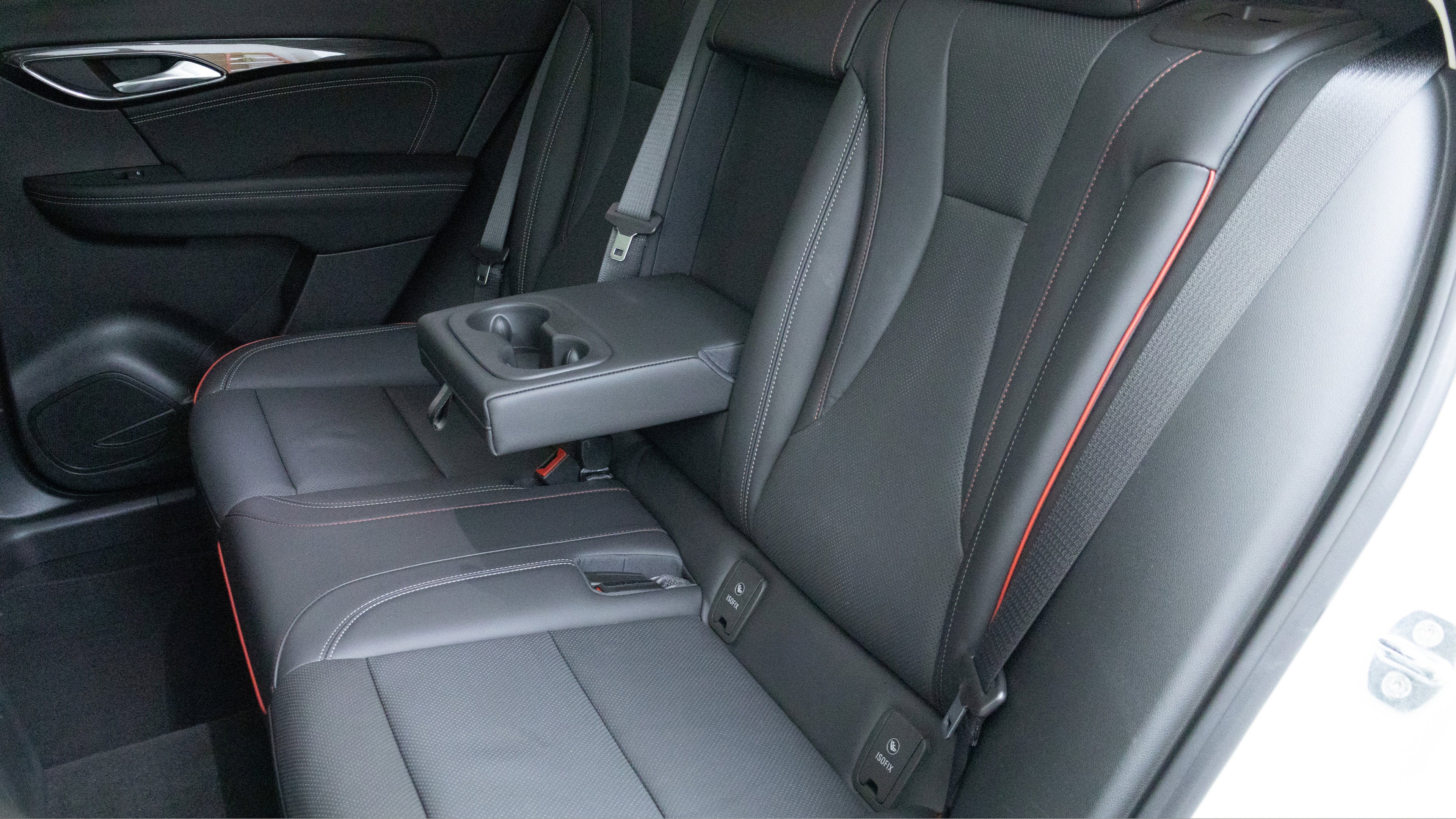 2023 Buick Envision Essence AWD