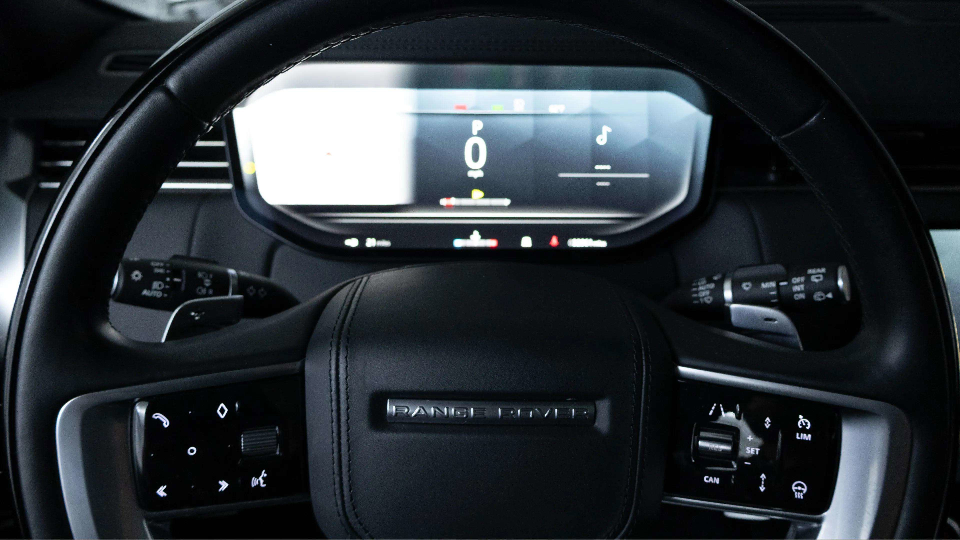 2023 Land Rover Range Rover P530 SE
