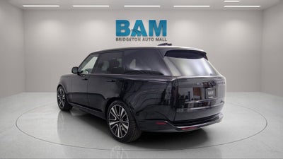 2025 Land Rover Range Rover P550e SE