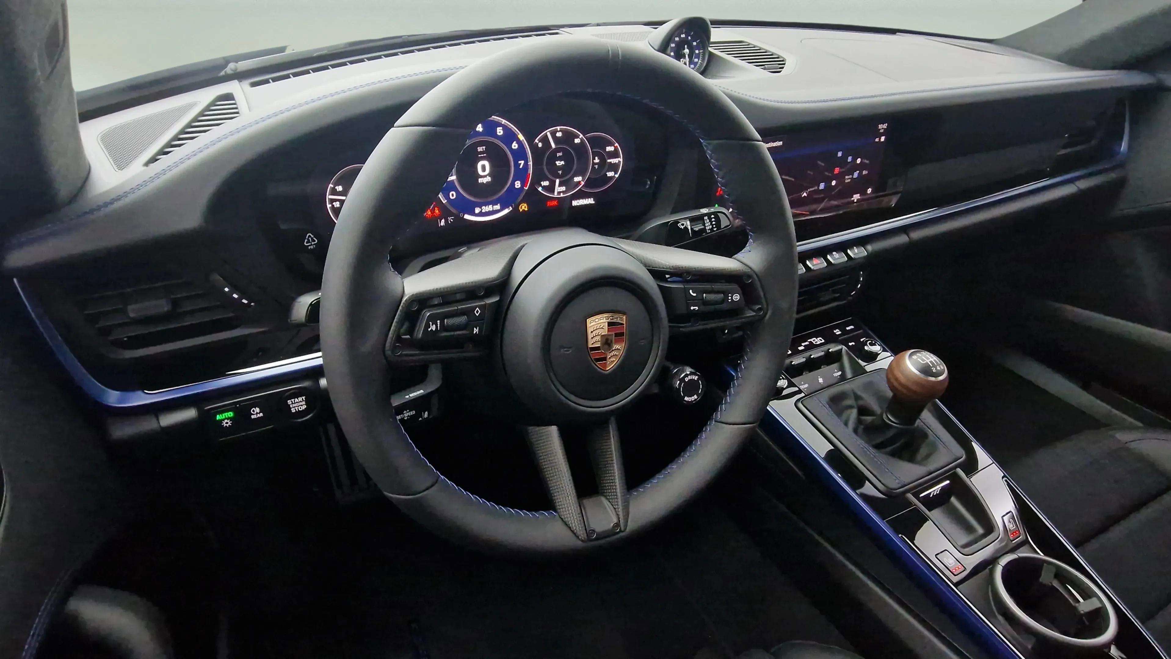 2026 Porsche 911 Carrera