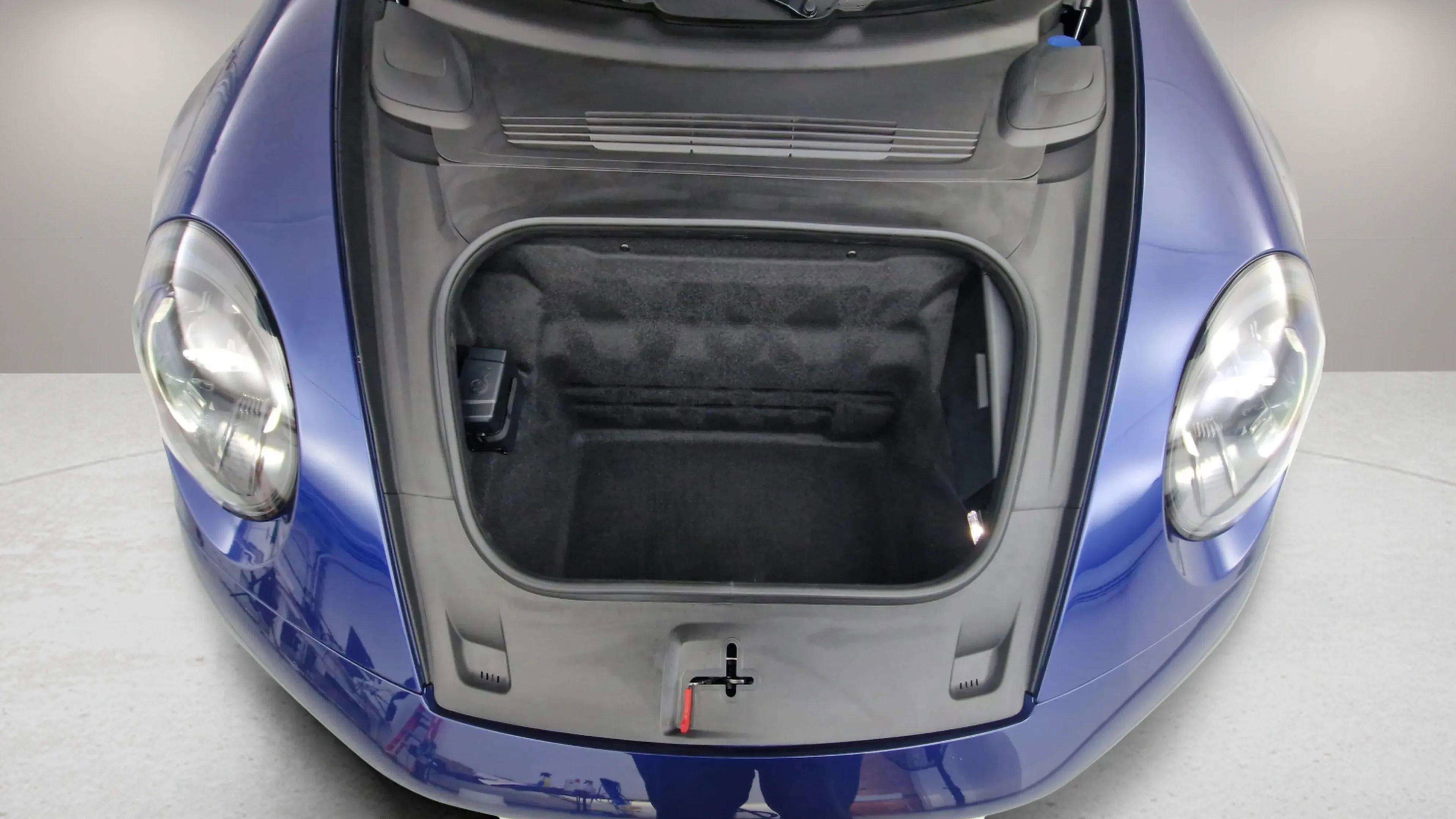 2026 Porsche 911 Carrera