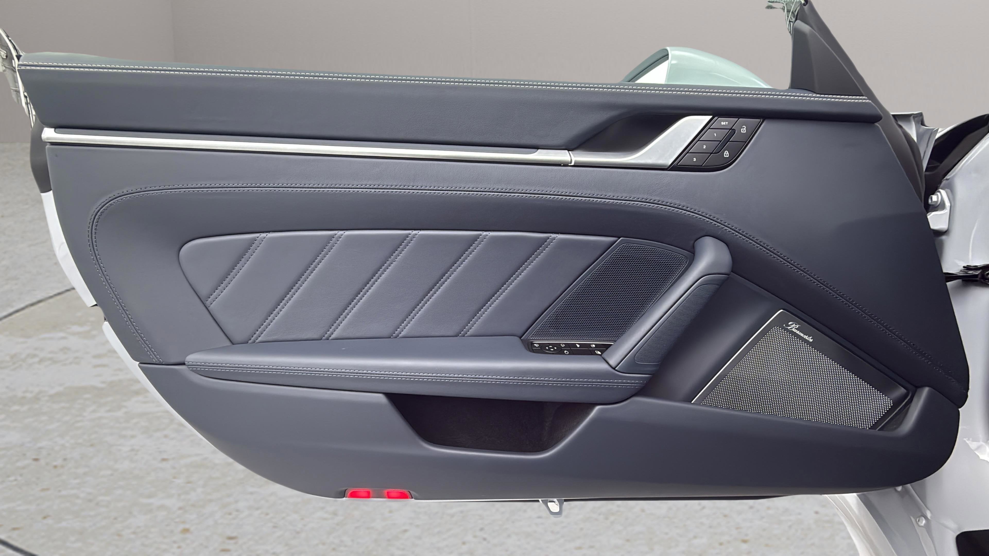 2026 Porsche 911 Carrera GTS Cabriolet