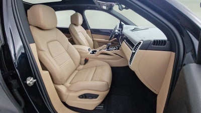 2023 Porsche Cayenne AWD