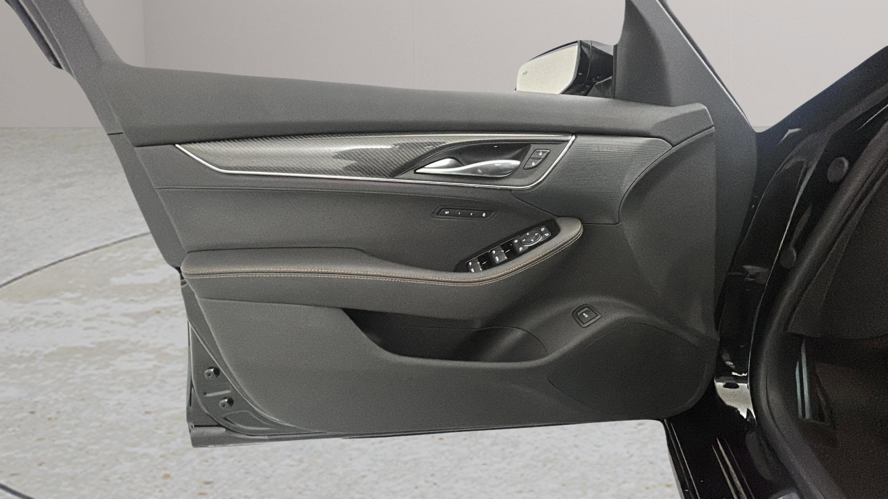 2025 Cadillac CT5 Sport